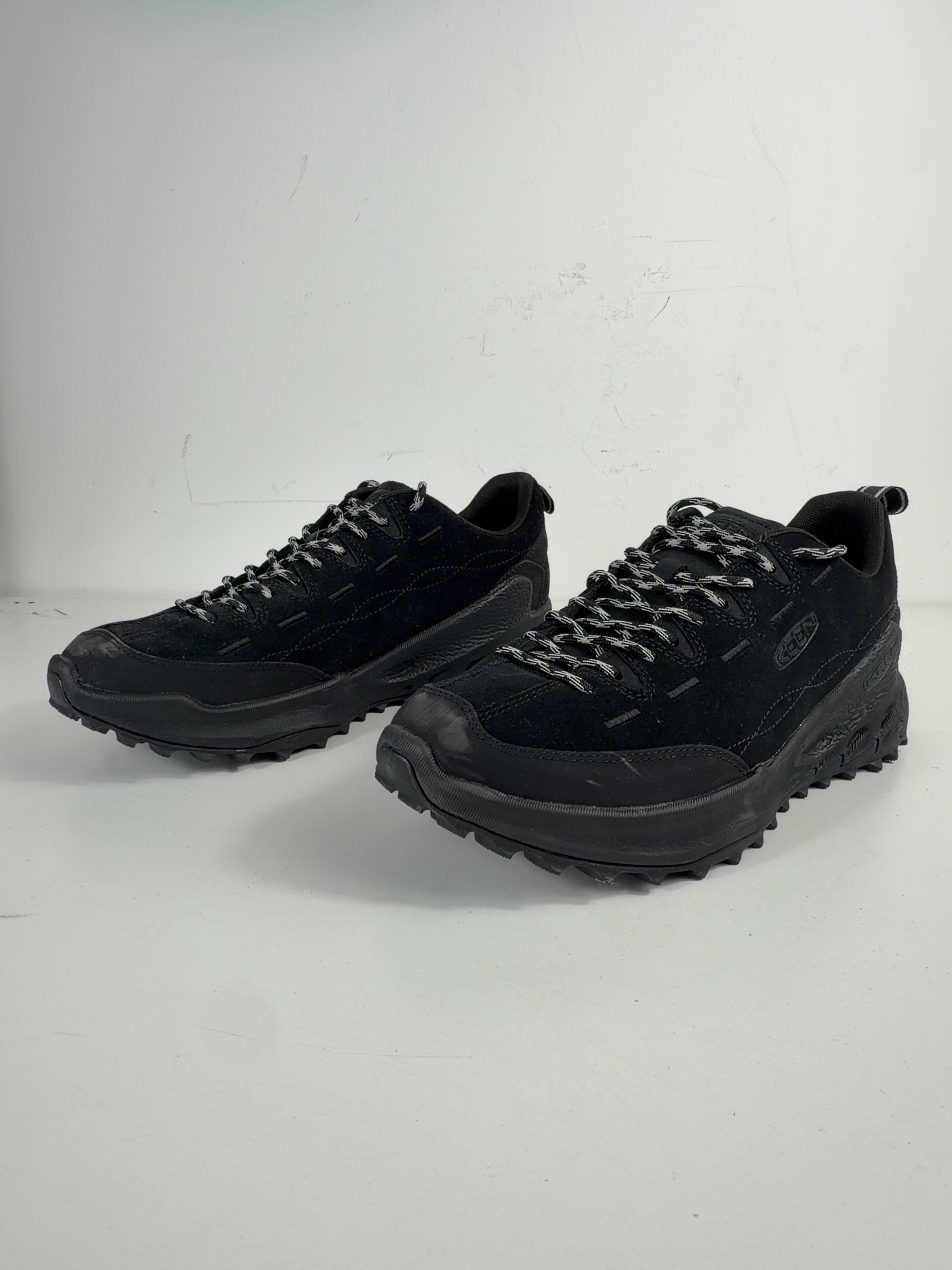 keen Black Casper Zionic Shoes Black Alloy, size UK 9 EU 43 👞 — label