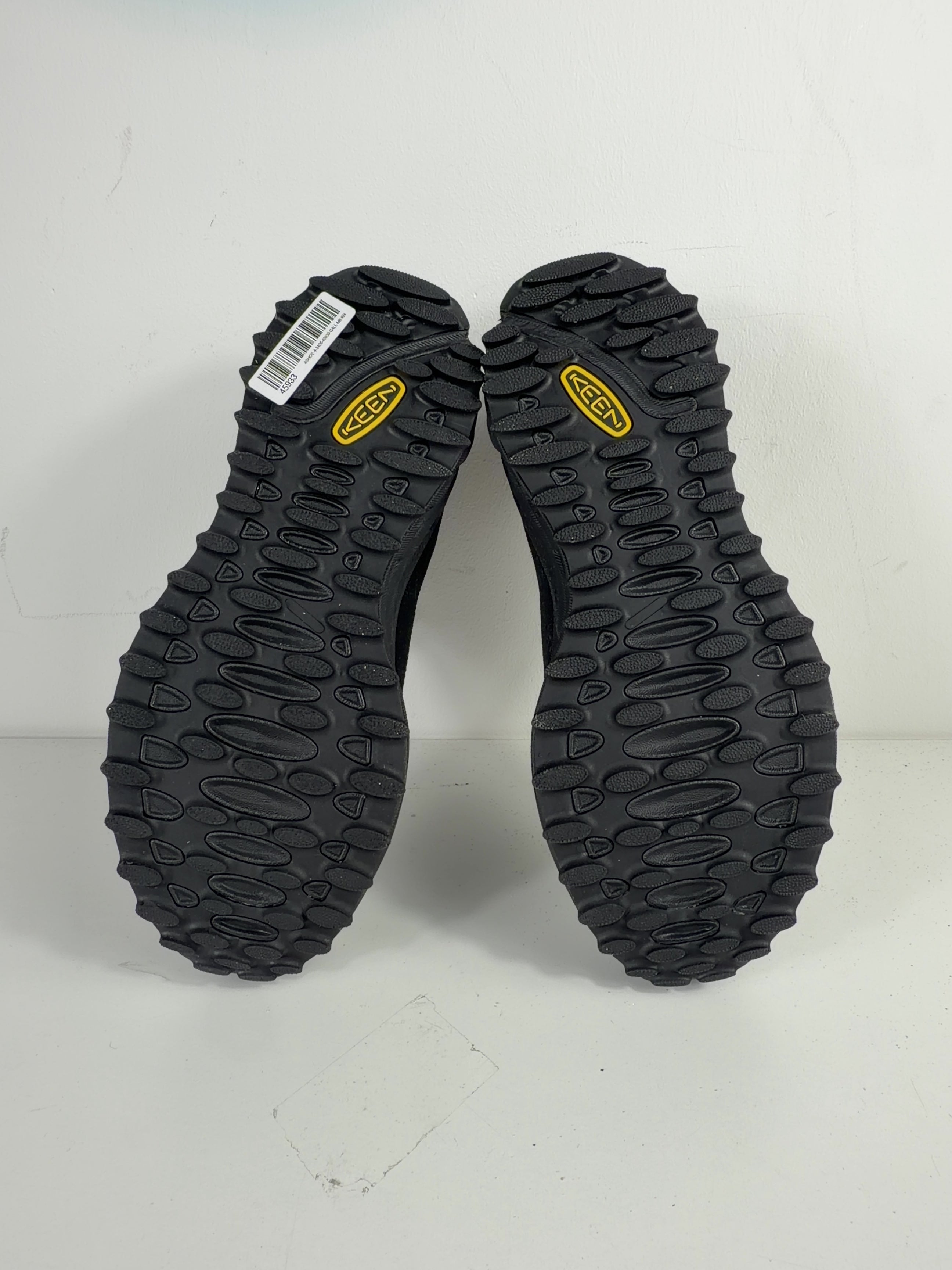 keen Black Casper Zionic Shoes Black Alloy, size UK 9 EU 43 👞 — fabric detail