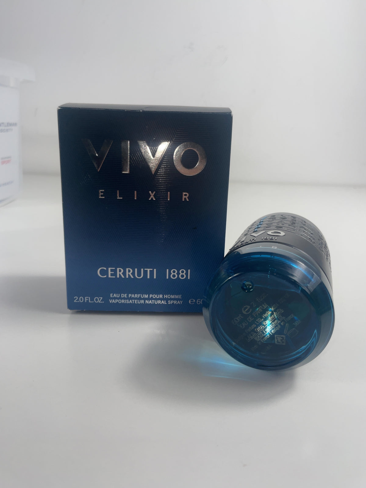 Cerruti 1881 1881 Vivo Elixir Eau De Parfum Pour Homme Spray Blue, size 60ml — detail