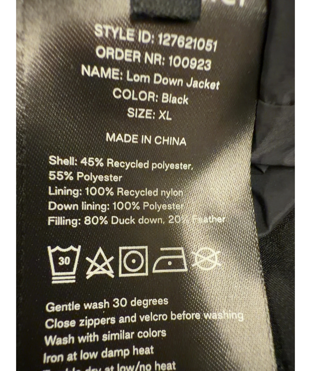 Holzweiler Black Colour, size UK XL — label