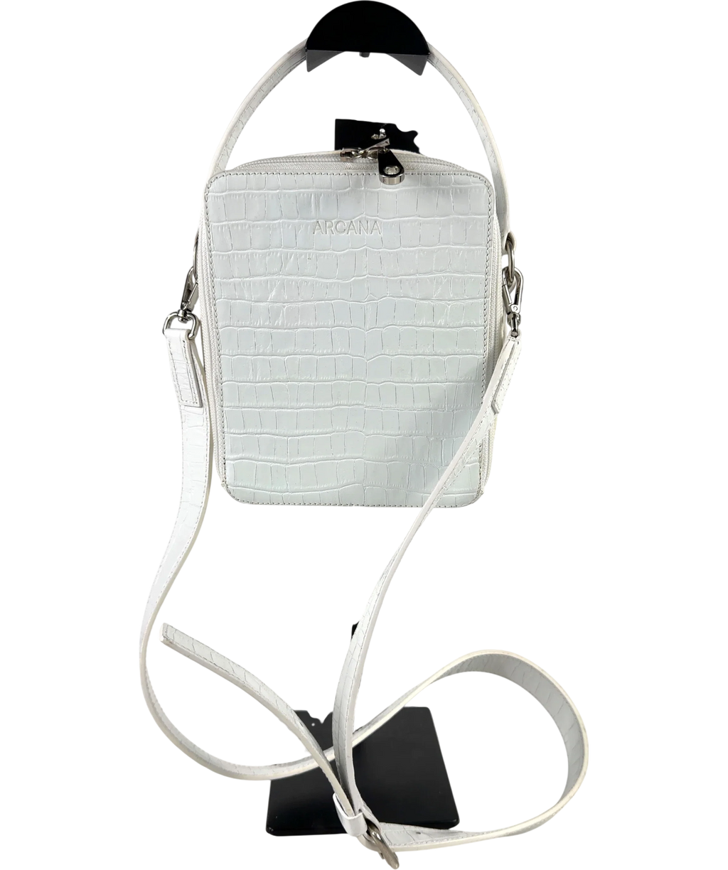 ARCANA White Colour — front