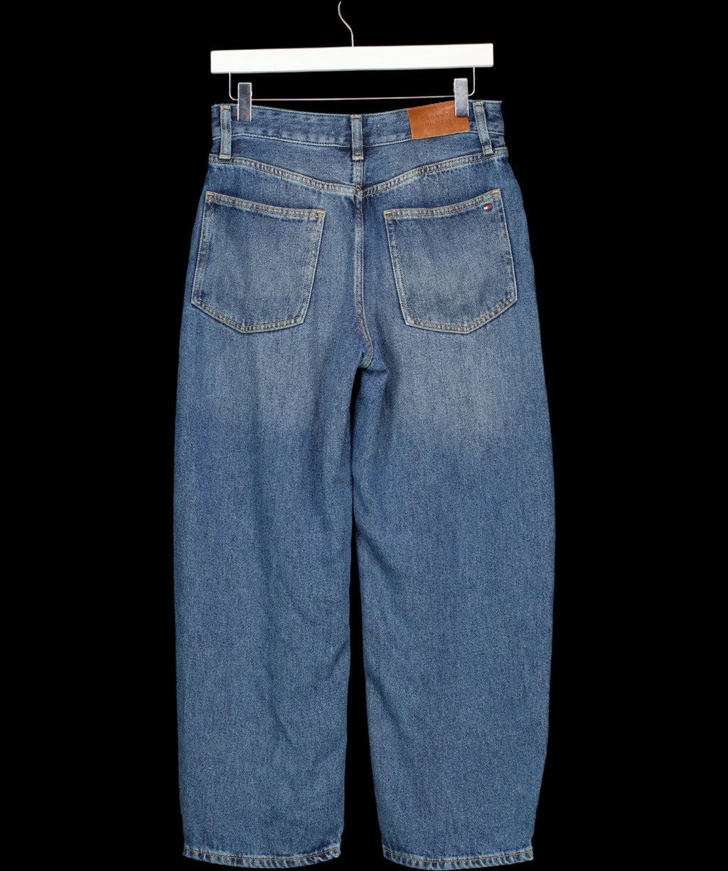TOMMY HILFIGER Blue High Rise Barrel Leg Jeans Mid Wash Blue L28, size W28 — label