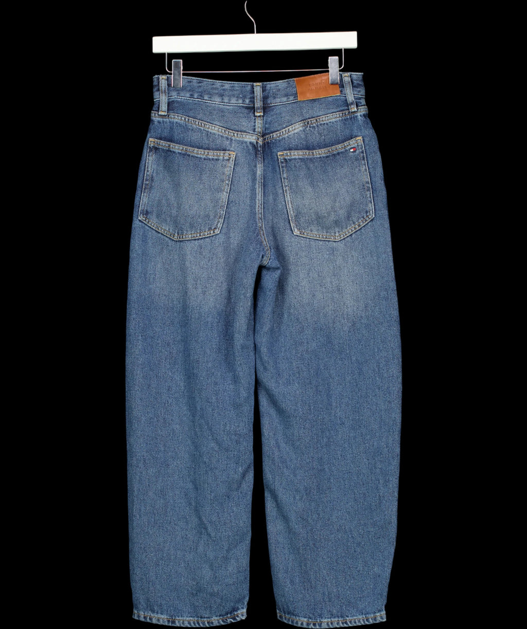 TOMMY HILFIGER Blue High Rise Barrel Leg Jeans Mid Wash Blue L28, size W28 — label