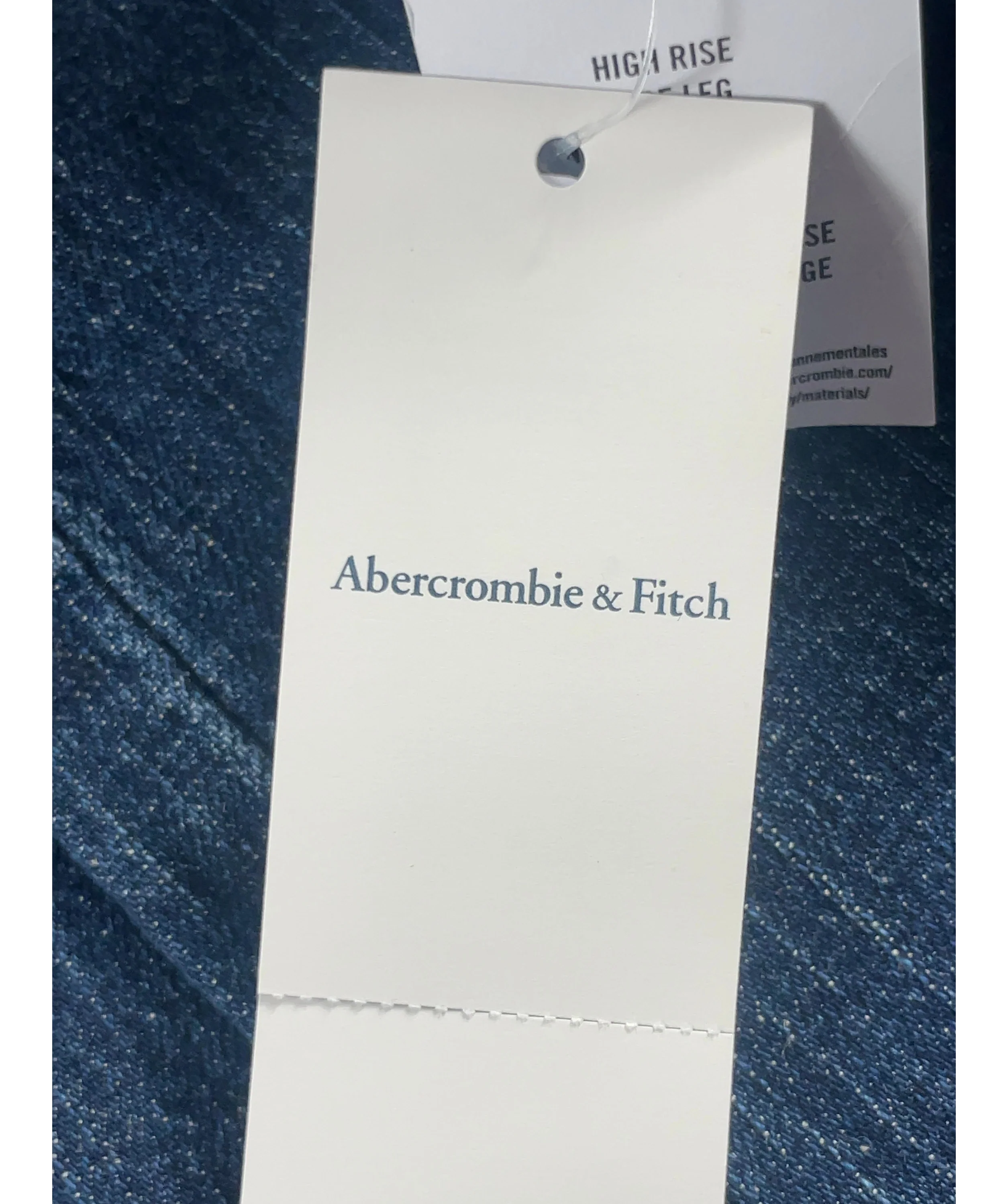 ABERCROMBIE & FITCH Blue Linen-Blend High Rise Wide Leg Jean Dark Wash, size W26 — detail