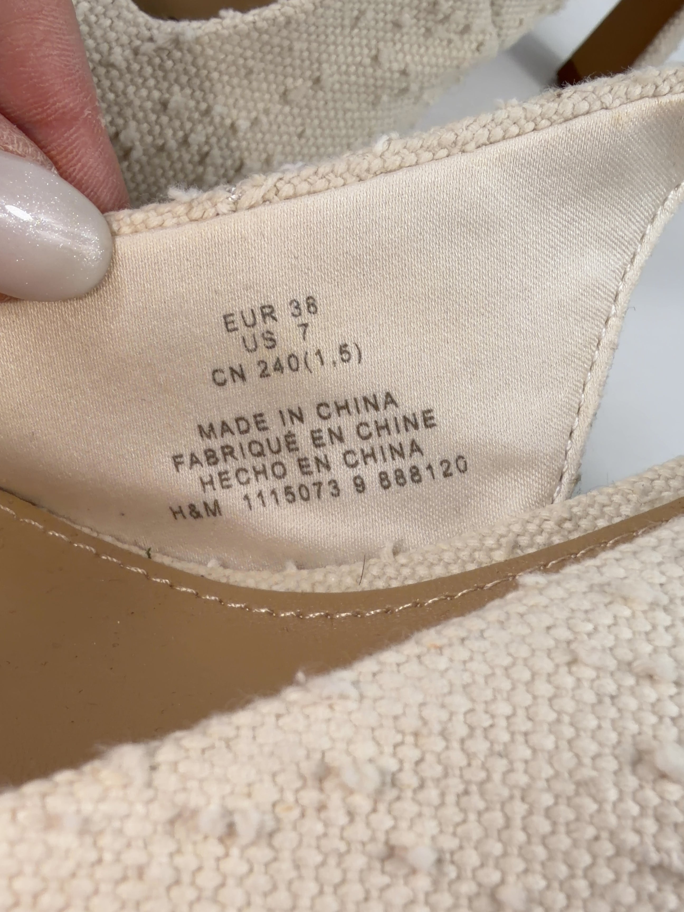 H&M Cream Textured slingbacks, size UK 5 EU 38 👠 — additional view