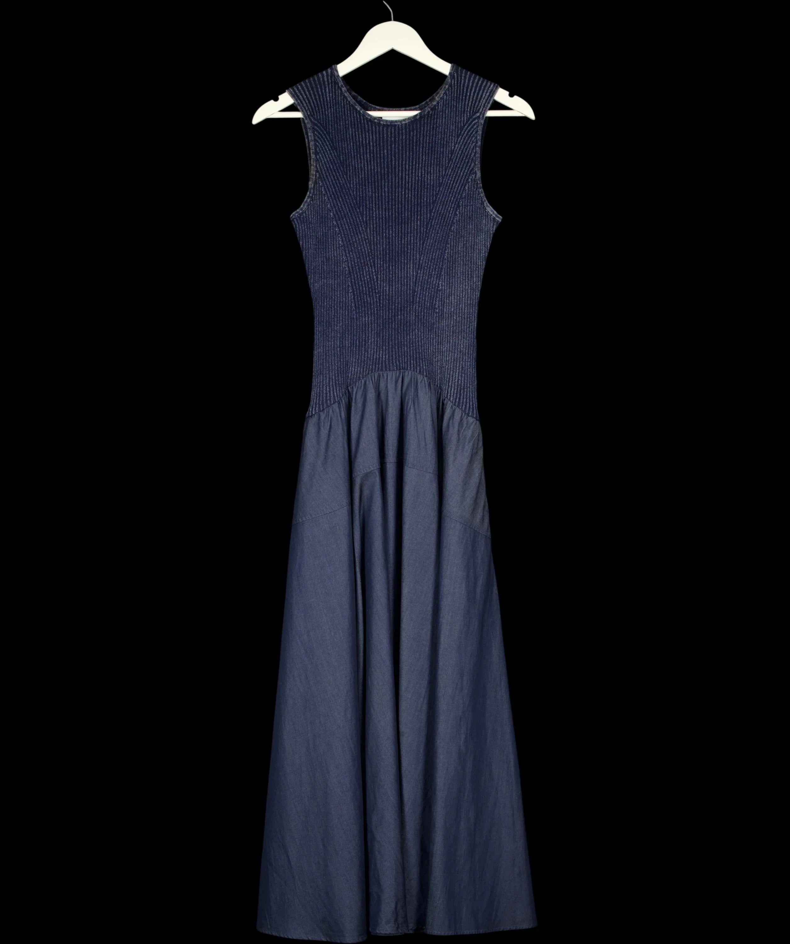 Fabrique Blue x Rebekka Bach Keira Sleeveless Panel Maxi Dress Washed Blue Denim, size UK S — detail