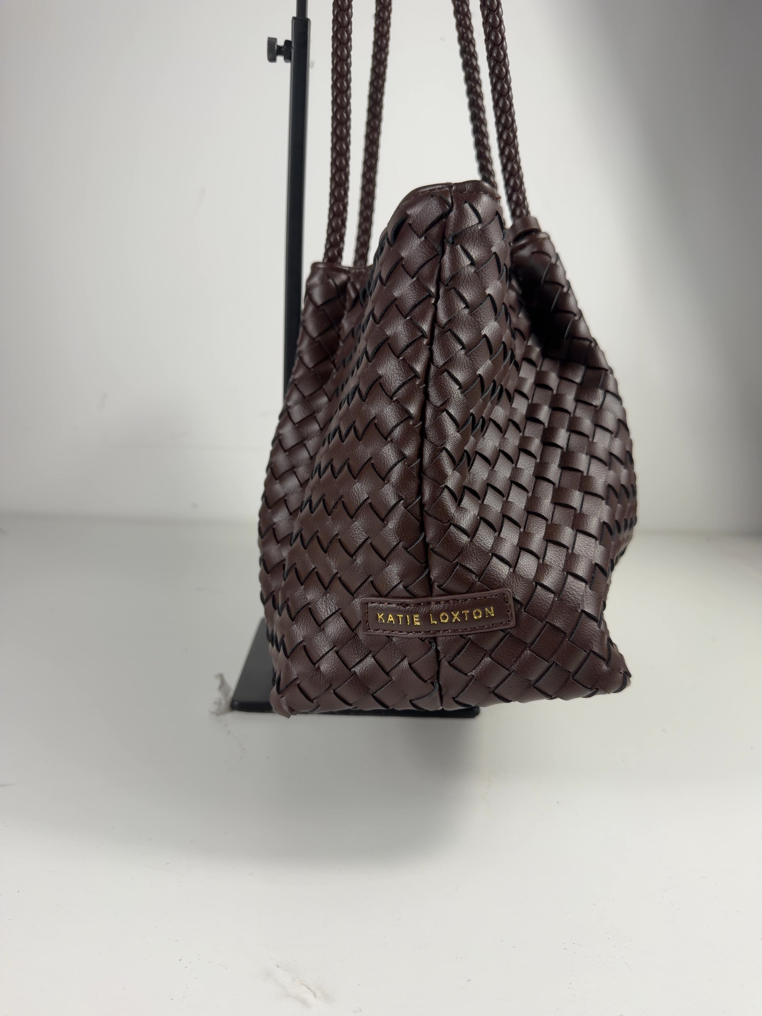 Katie Loxton Brown NOVA HAND WOVEN SMALL SHOULDER BAG — detail