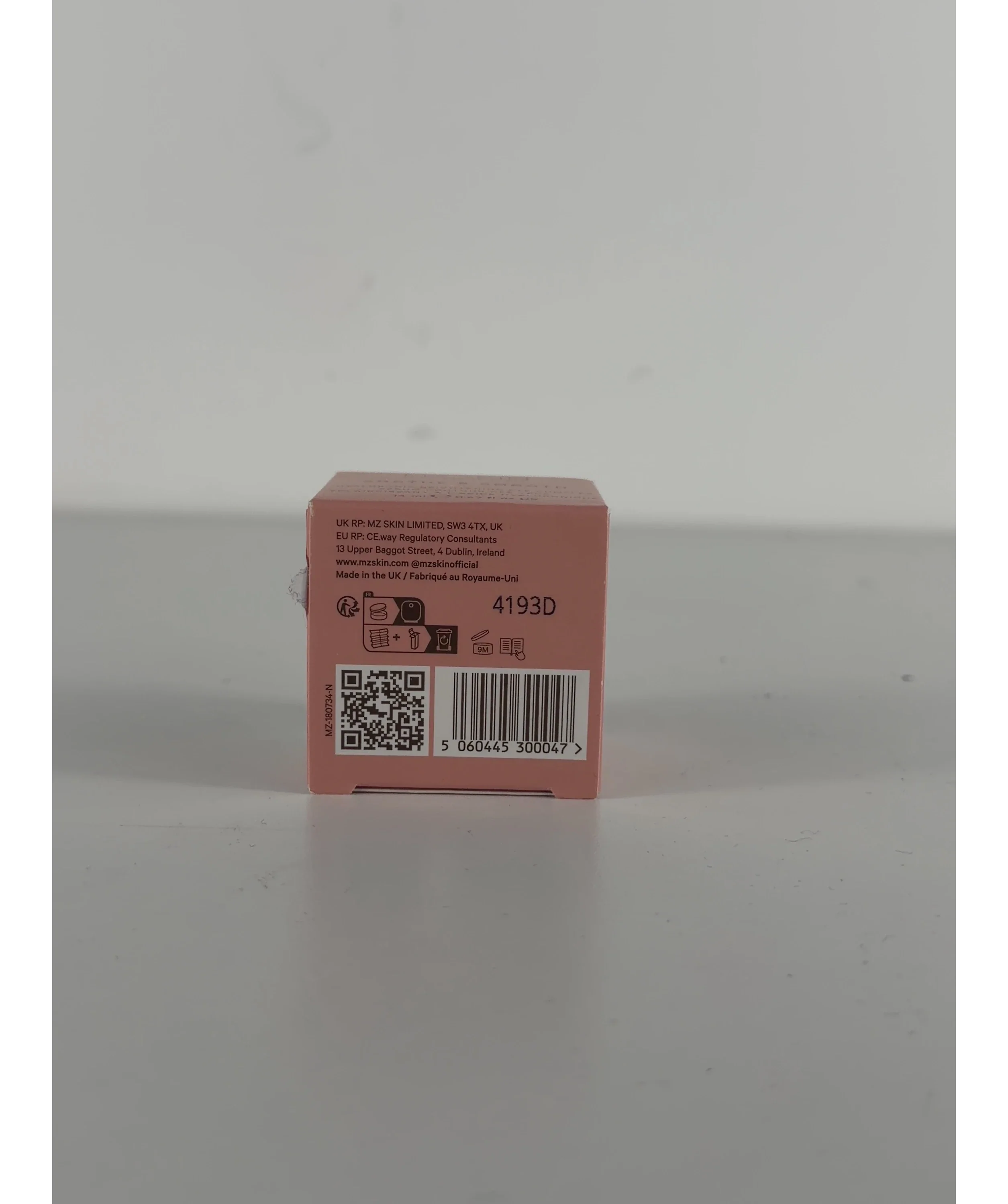 MZ Skin MZ Skin Soothe & Smooth Hyaluronic Brightening Eye Complex, size 14ml — detail