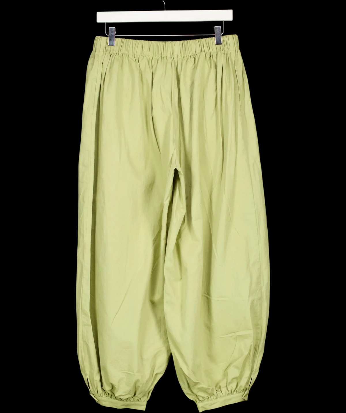 Lioness Green Wilderness Balloon Jogger Pants, size UK S — label