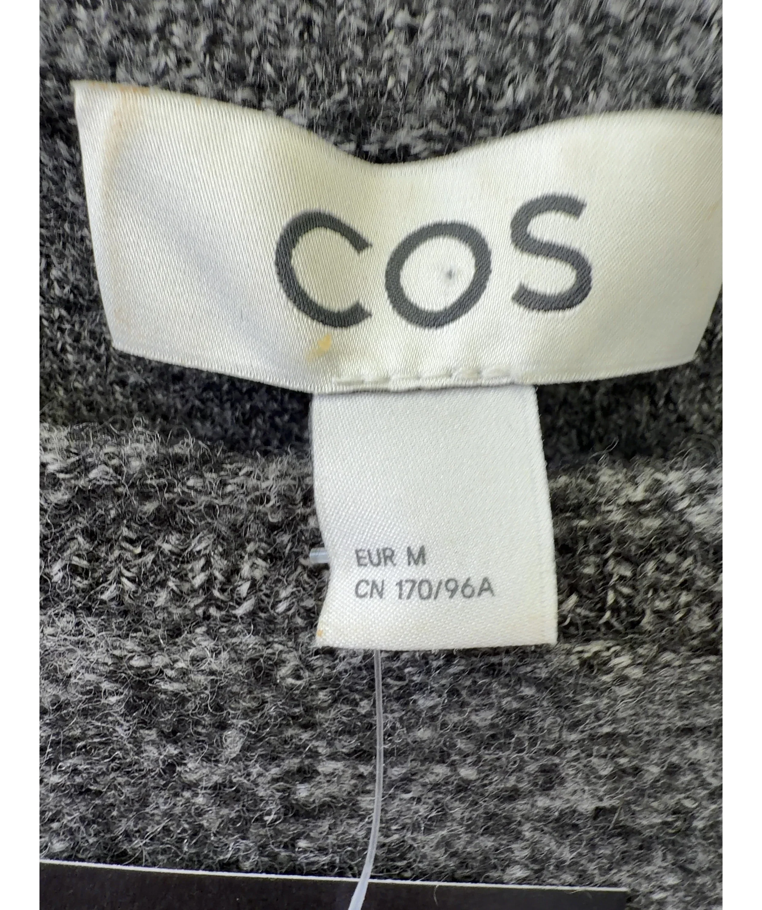 cos Grey Grey Relaxed Fit Crew Neck Knit Jumper, size UK M — detail