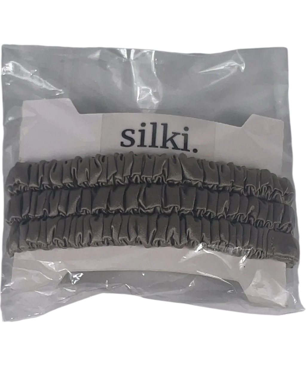 SILKI. Grey Set of 3 Luxury 100% Mulberry Silk Hair Scrunchies — front