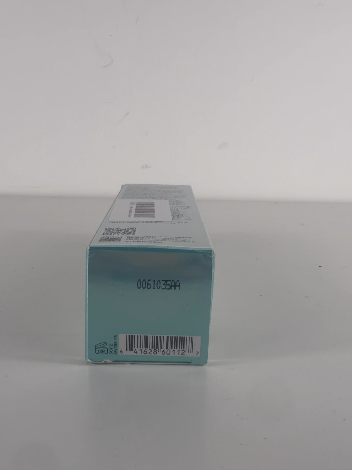 Elemis Pro-Collagen Hydrating Cleansing Mousse, size 125ml — detail