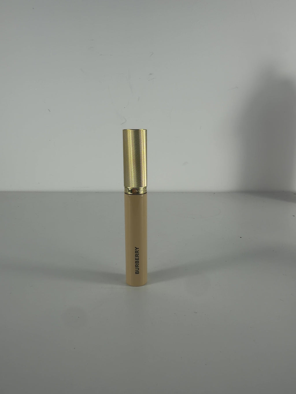 Burberry black QC Burberry Beyond Volume Mascara, size 8ml — back