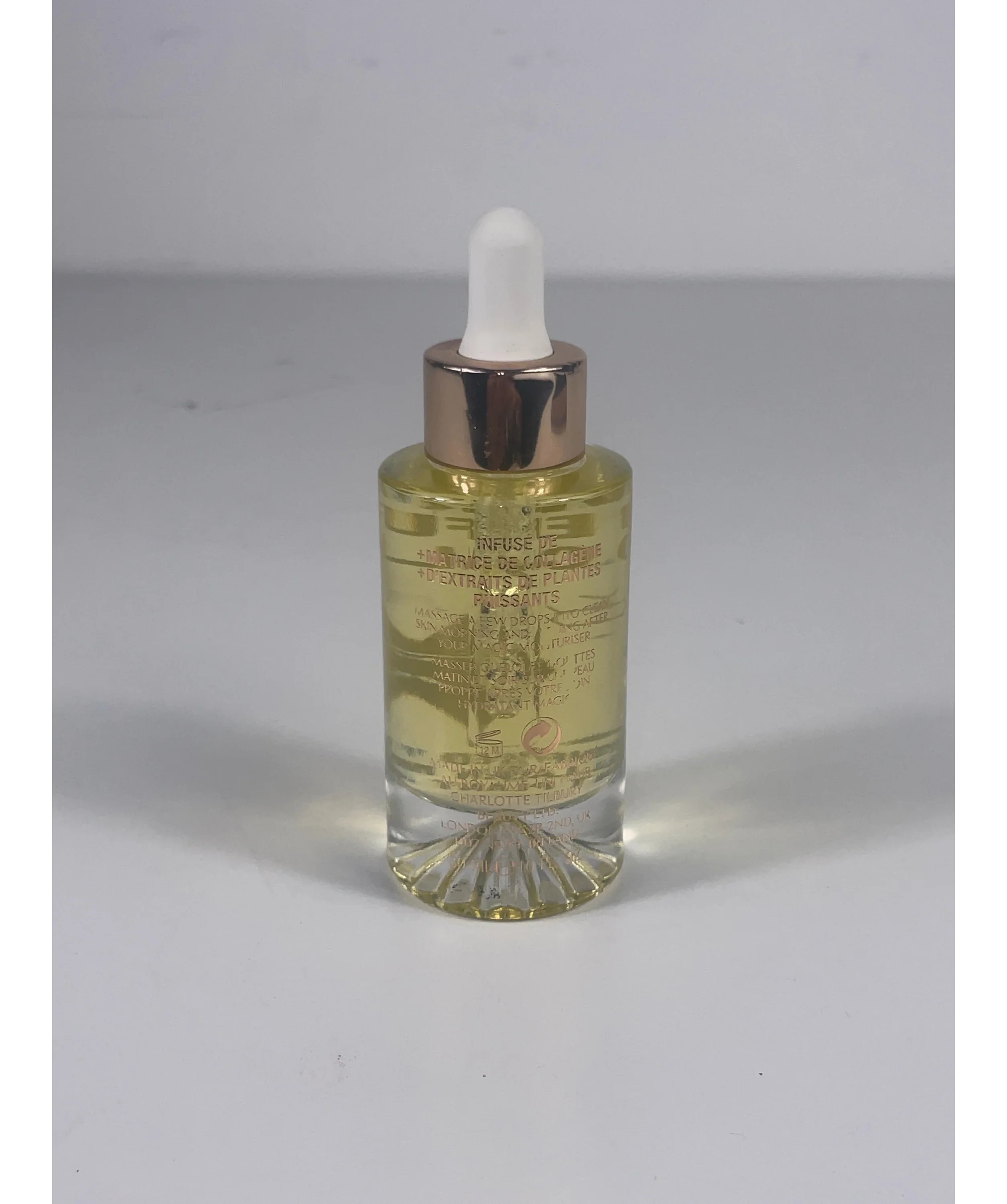 Charlotte Tilbury Collagen Superfusion Facial Oil Gold, size 30ml — detail