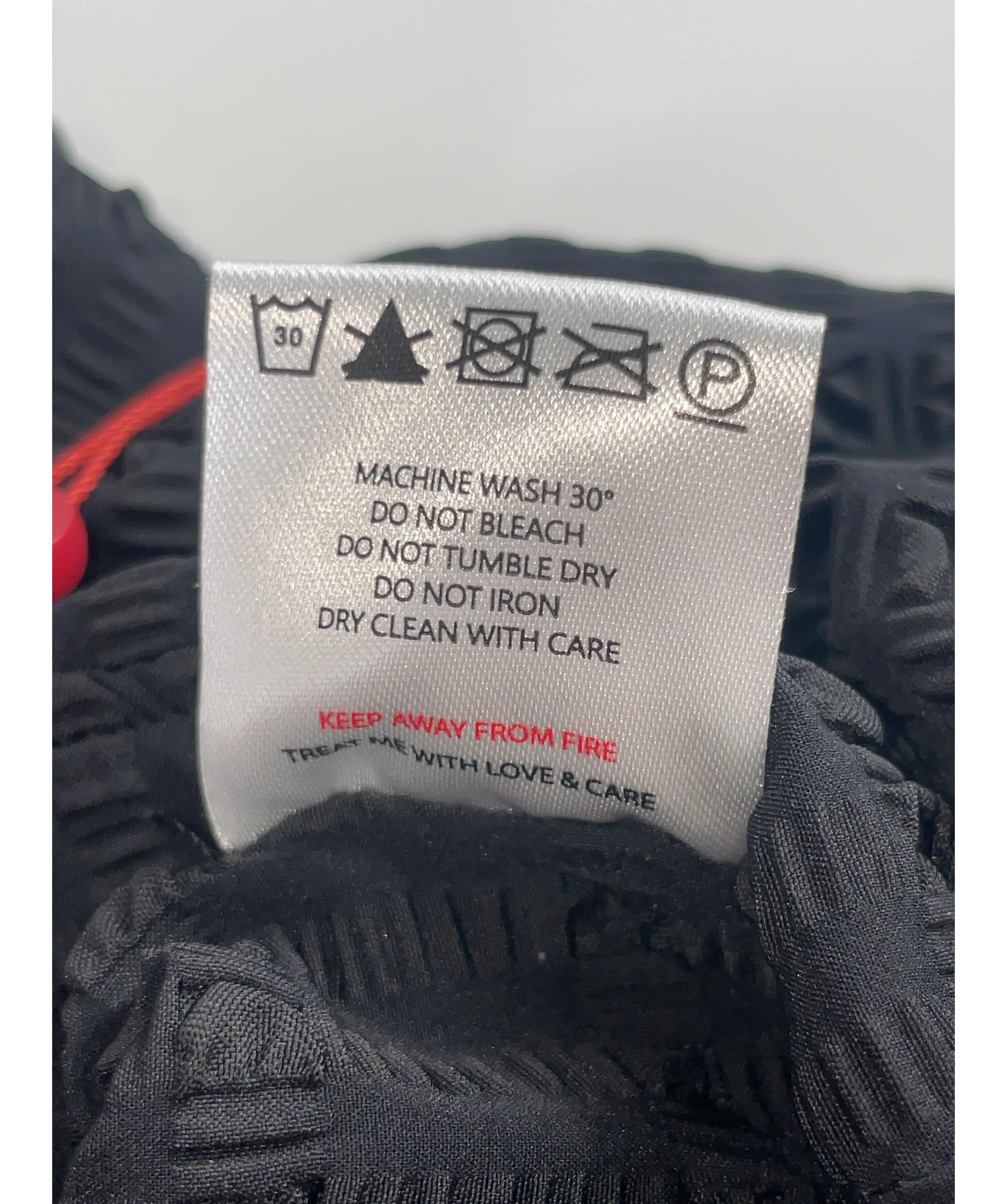 PEACHY DEN Black Cindy Skirt Capris Black, size UK XL — label