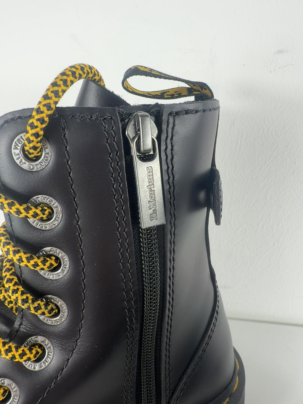 Dr Martens Black Jadon XL Abruzzo Leather Platform Boots, size UK 5 EU 38 👠 — care label