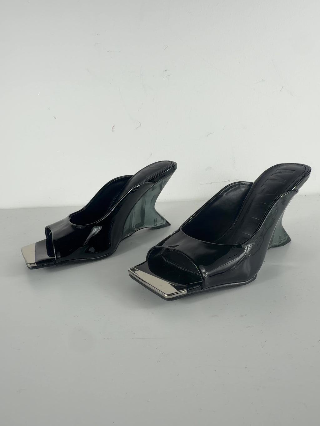 Mallet Black Amber Patent Wedge Sandals Black, size UK 5 EU 38 👠 — label