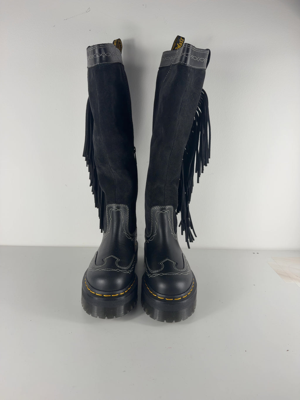 Dr Martens Black Desert Rodeo Quad Hi Knee High Boots, size UK 5 EU 38 👠 — detail