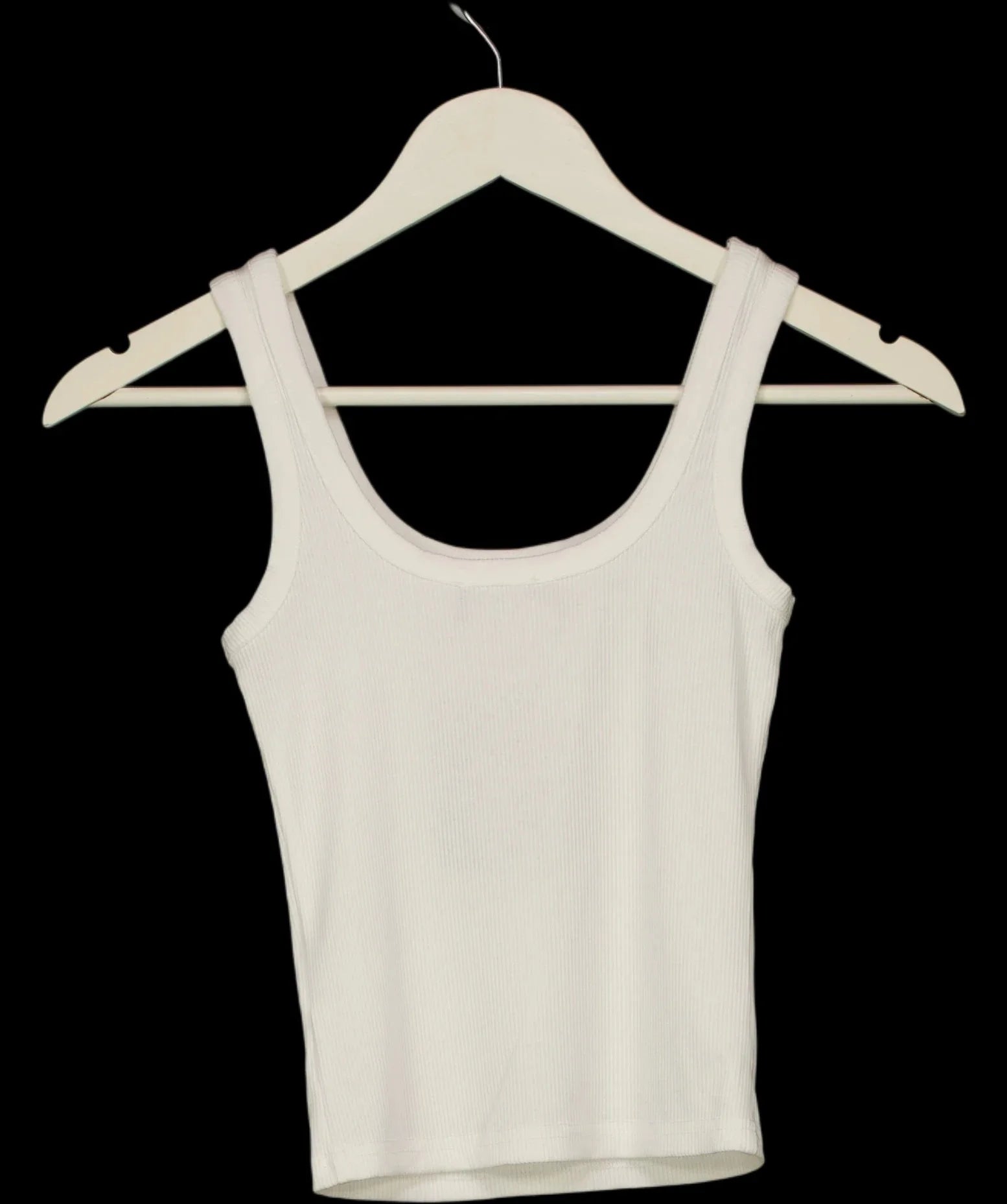 WHITE FOX White Be The One Beaded Shell Rib Tank White, size UK XS — label