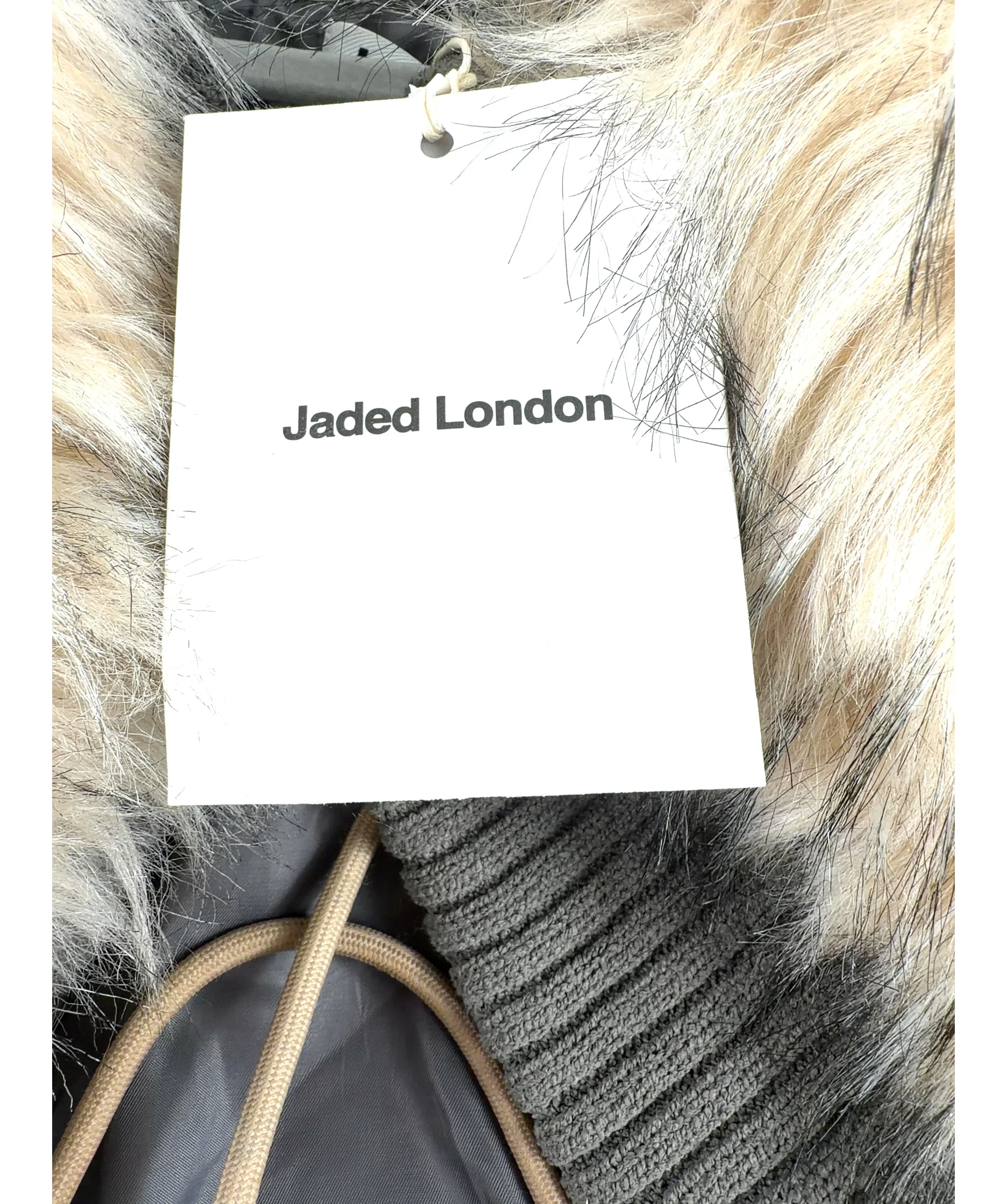 Jaded London Green Meka Faux Fur Knit Shrug Mu, size UK M — detail