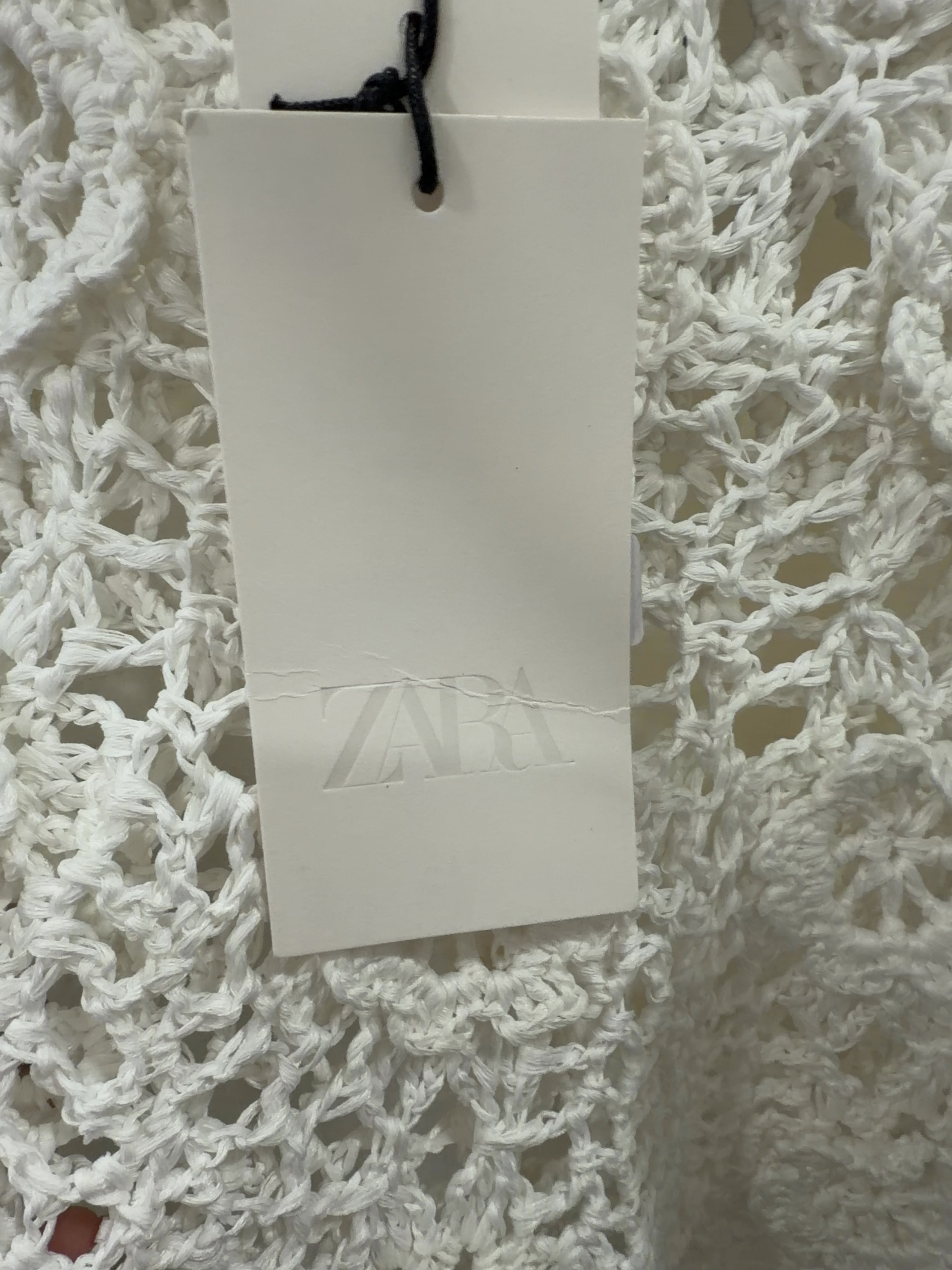 ZARA White Limited Edition Floral Crochet Knit Top White, size UK M/L — detail