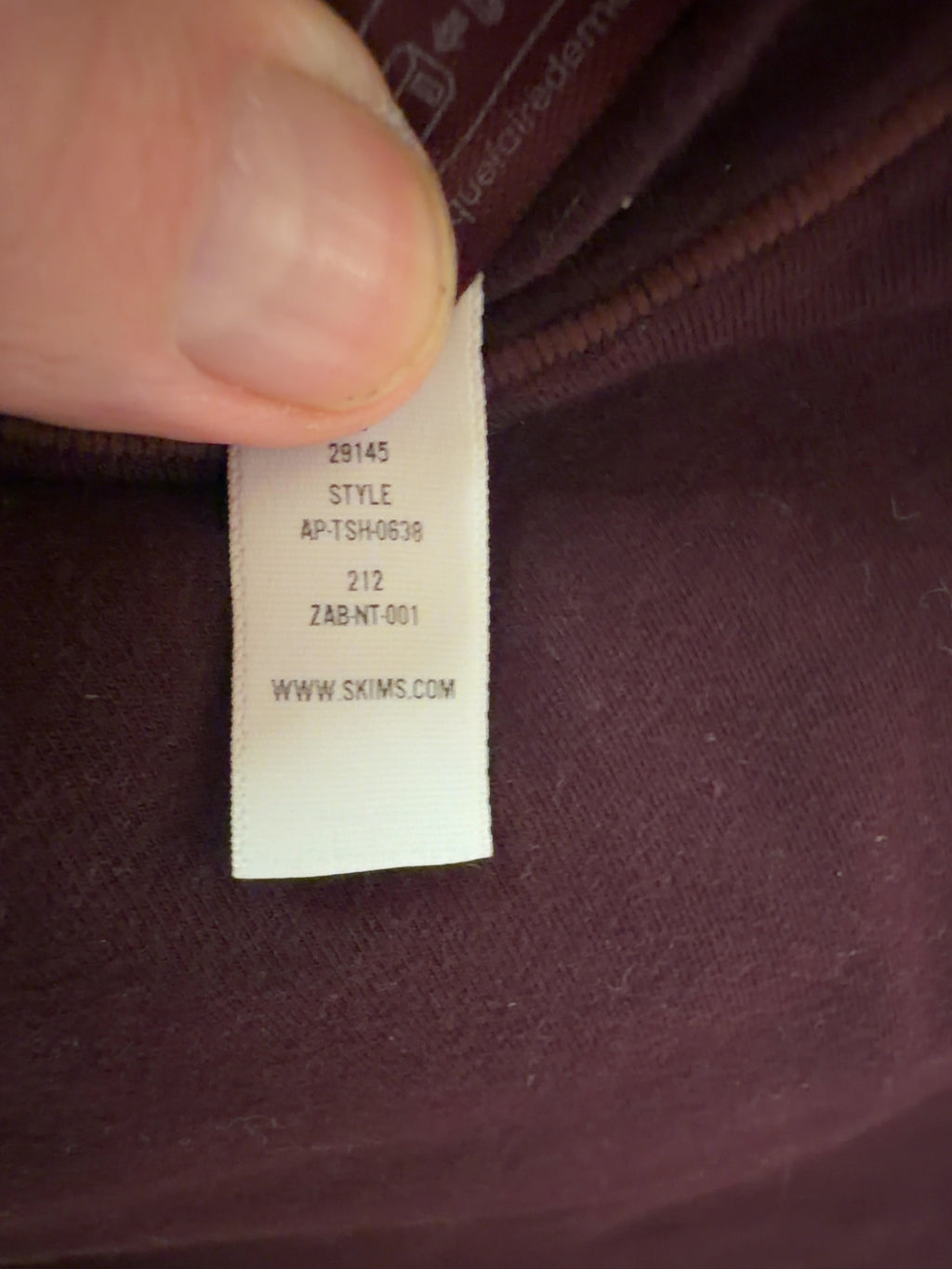 SKIMS Purple Cotton Jersey T-Shirt Currant purple, size UK S — care label