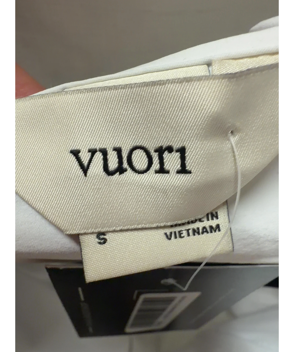 Vuori White Renew Trainer Shell Jacket White, size UK S — detail