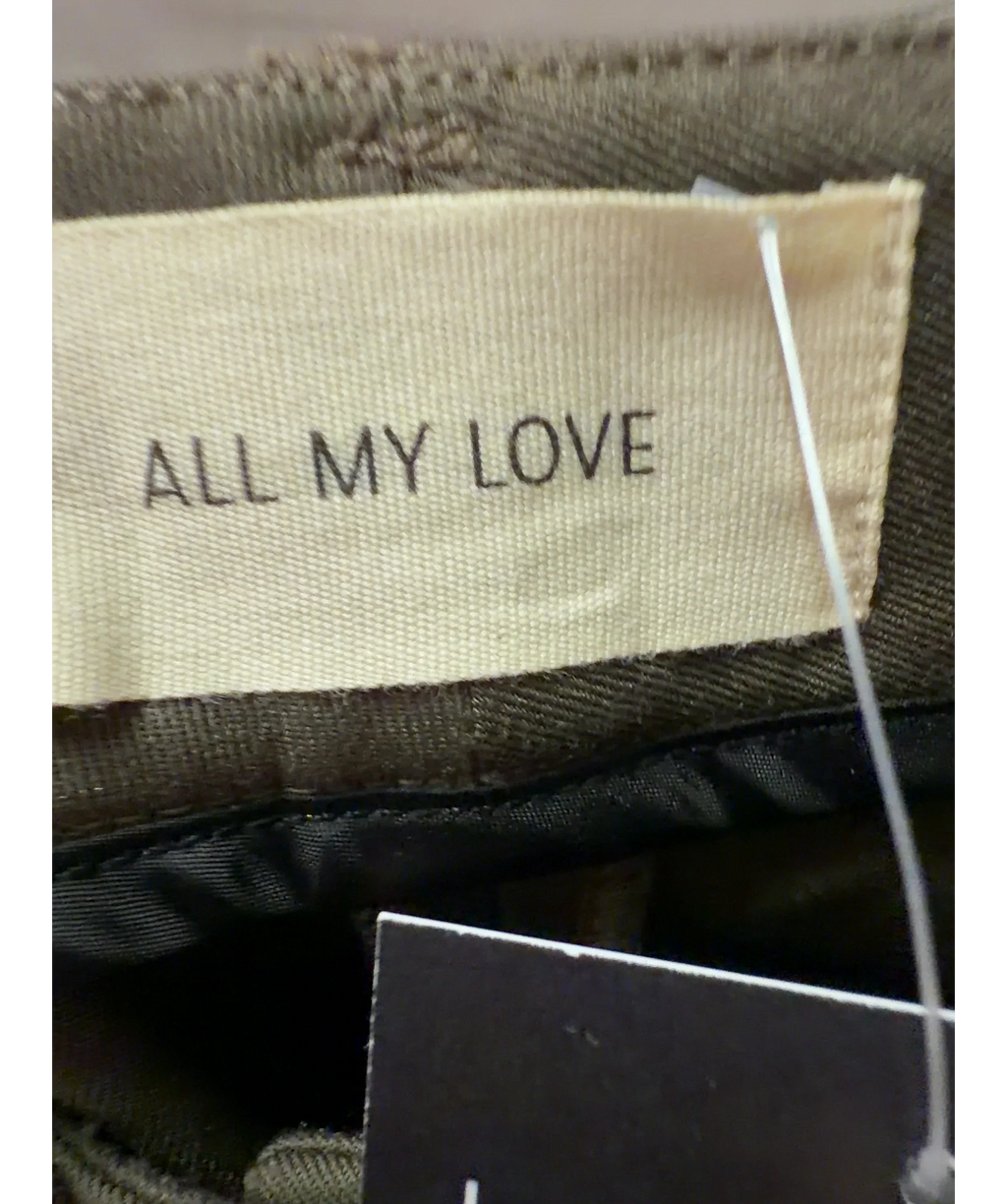 ALL MY LOVE Brown Pleated Tailored Bermuda Shorts, size UK S — detail