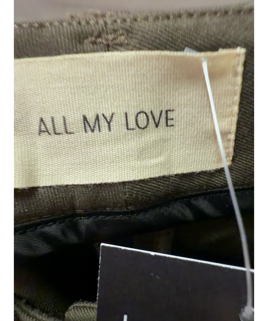 ALL MY LOVE Brown Pleated Tailored Bermuda Shorts, size UK S — detail