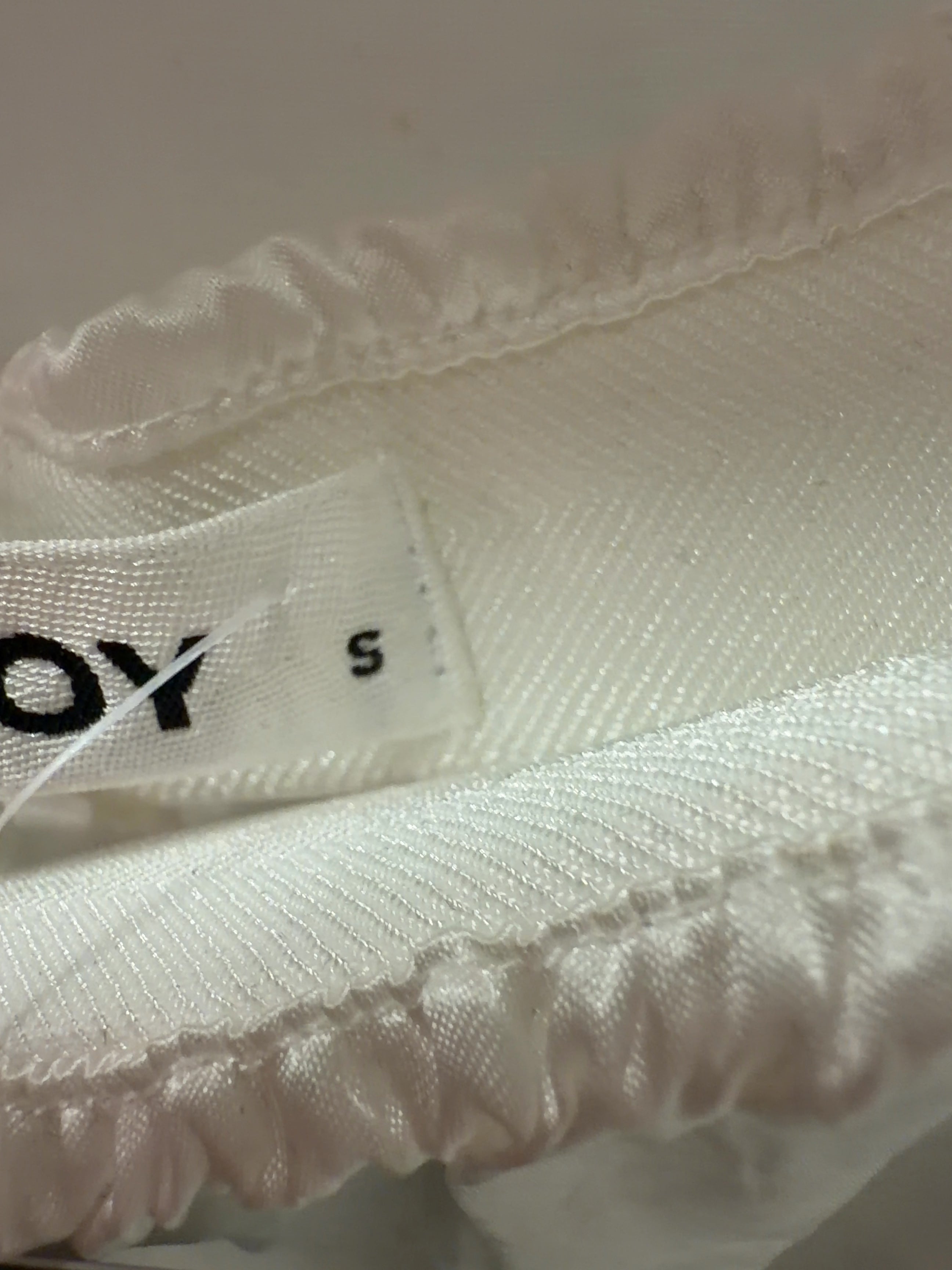 VENROY White Crushed Satin Elastic Waist Pant White, size UK S — care label