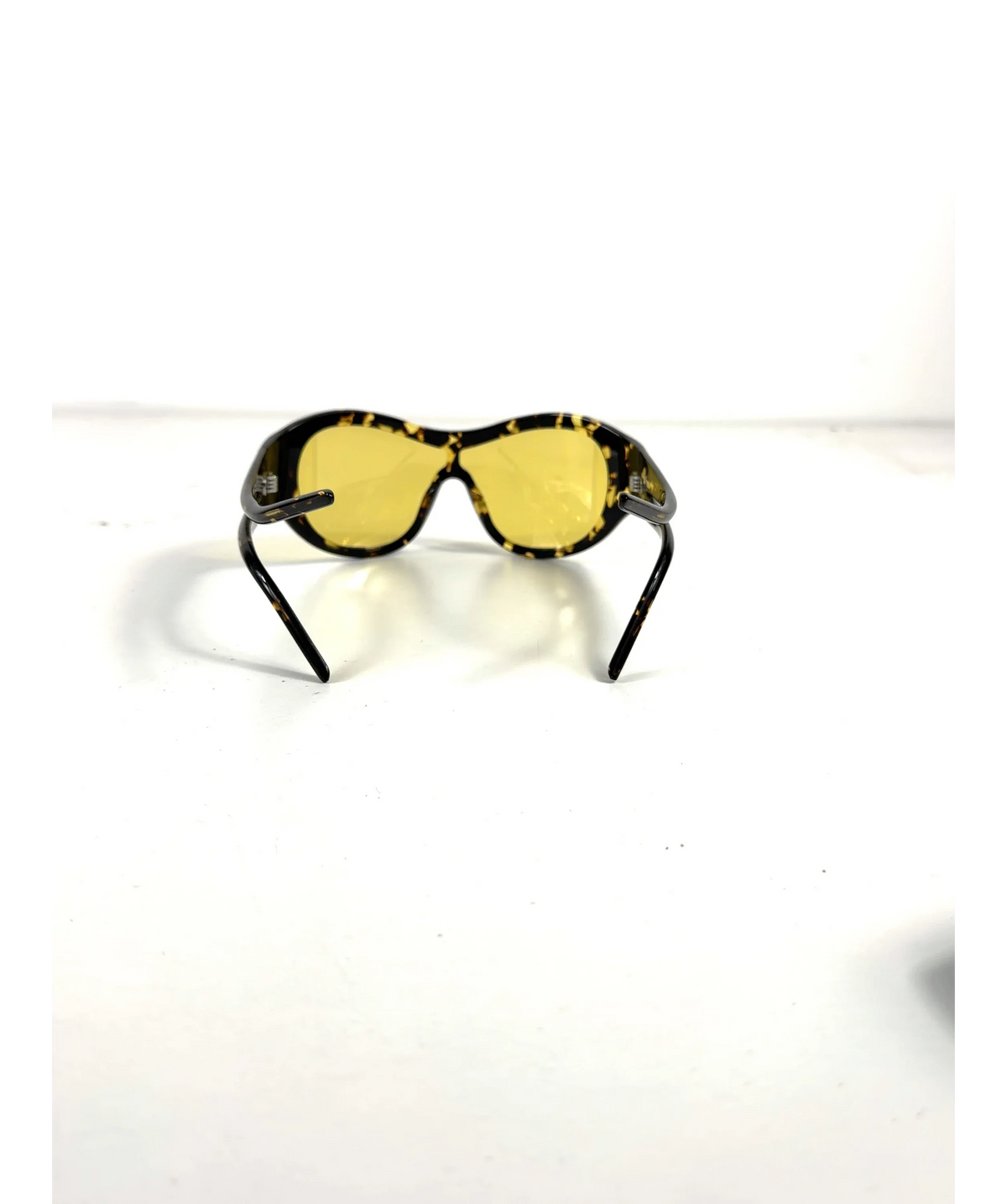 Christopher Esber tortoiseshell Colour — label