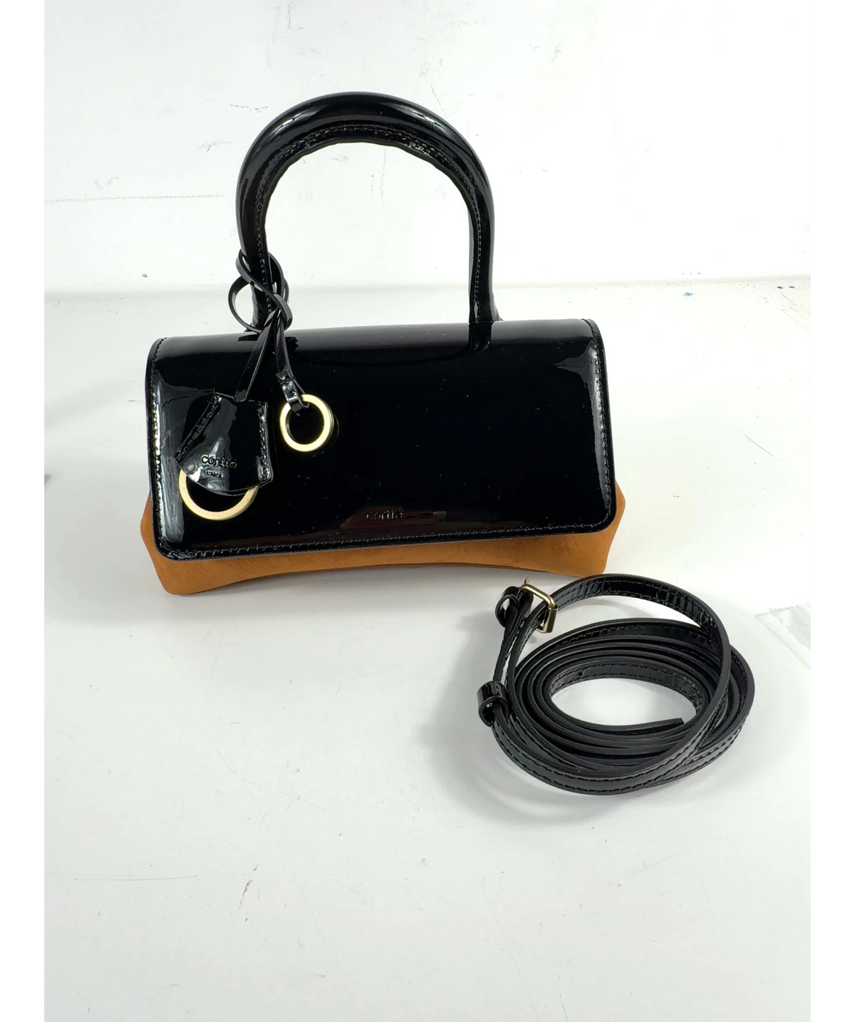 CORTTE Black Colour — care label