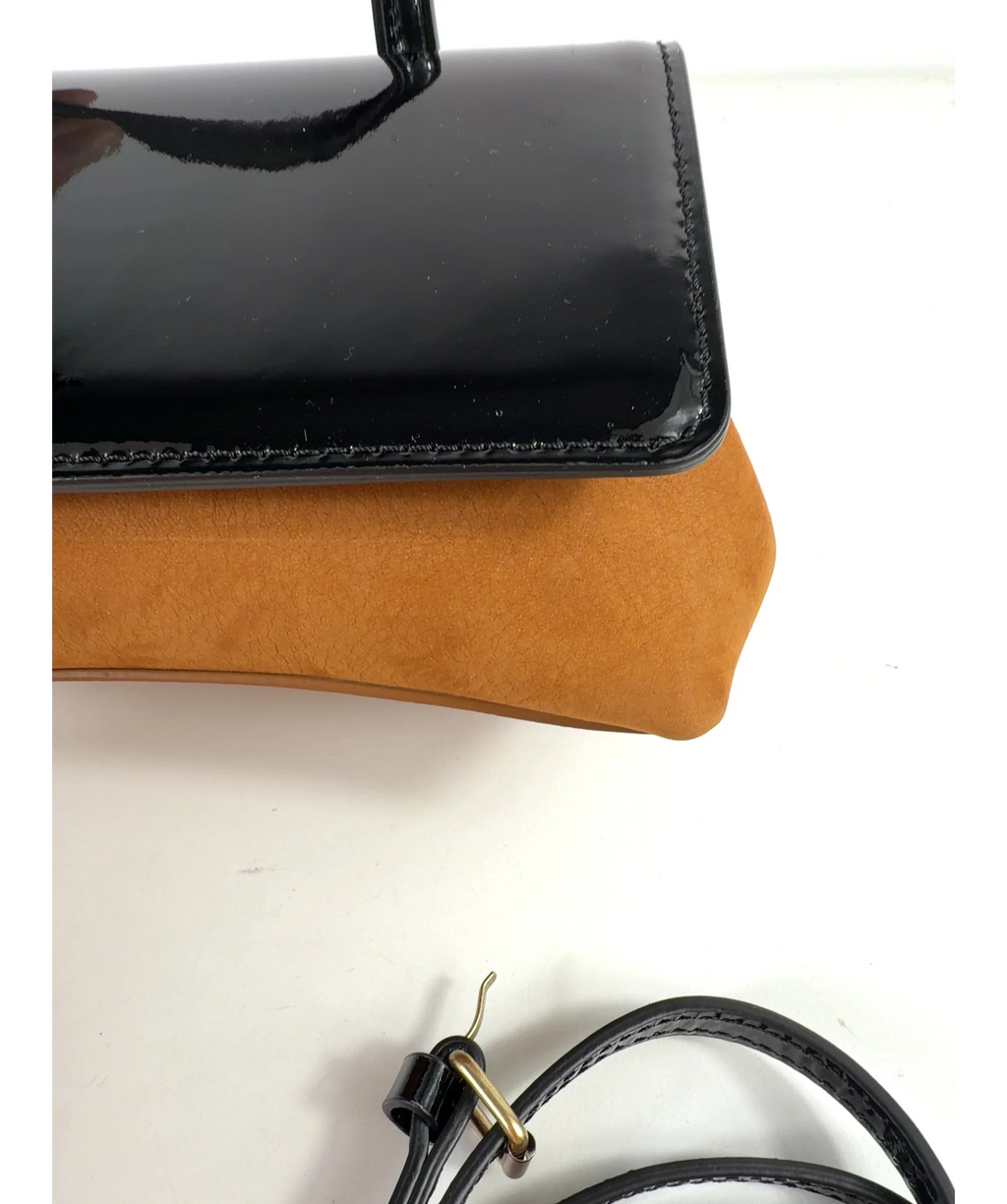 CORTTE Black Colour — fabric detail