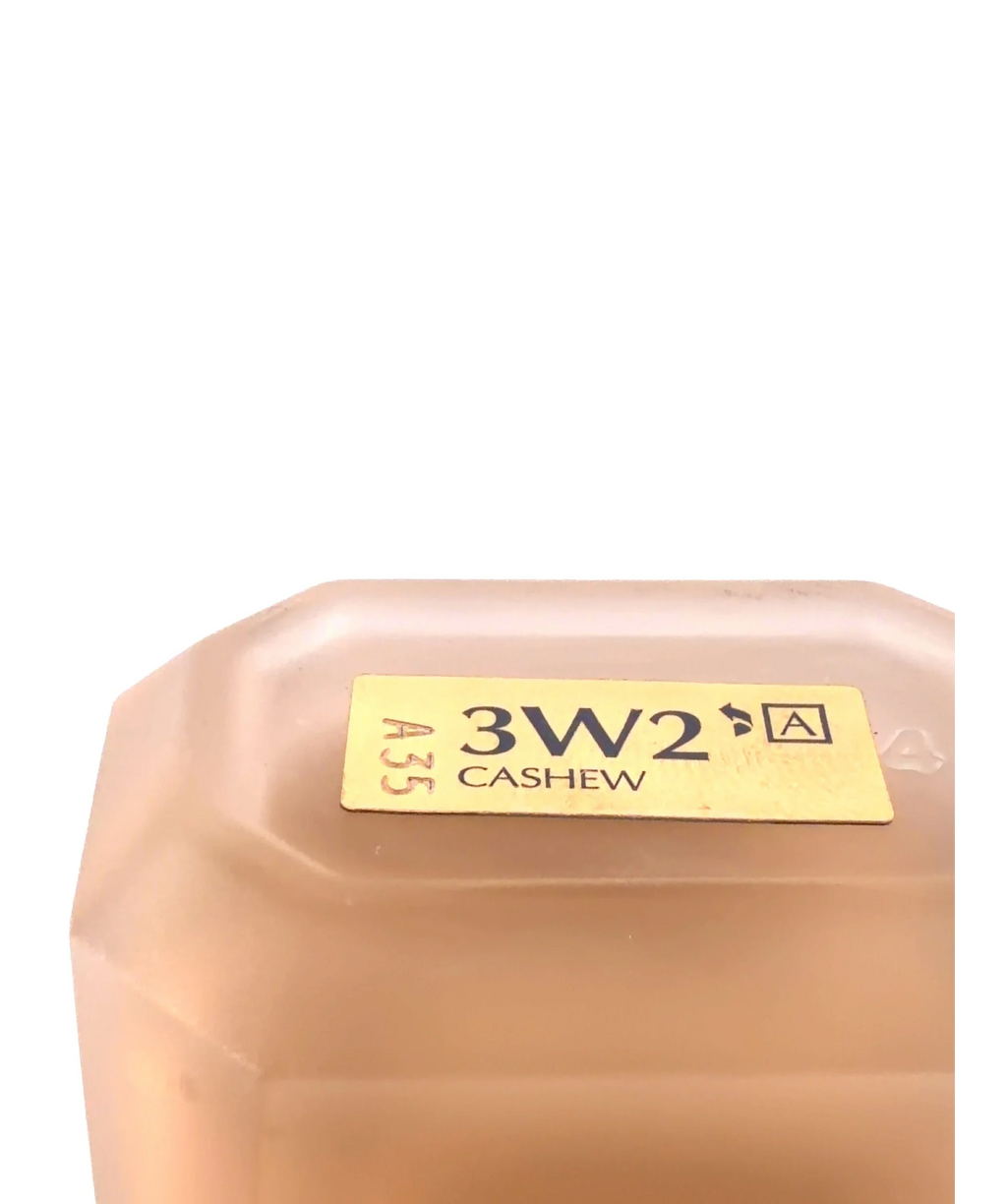 Estee Lauder Double Wear Stay In Place Foundation 3w2 30ml??? — Batch number or expiry date