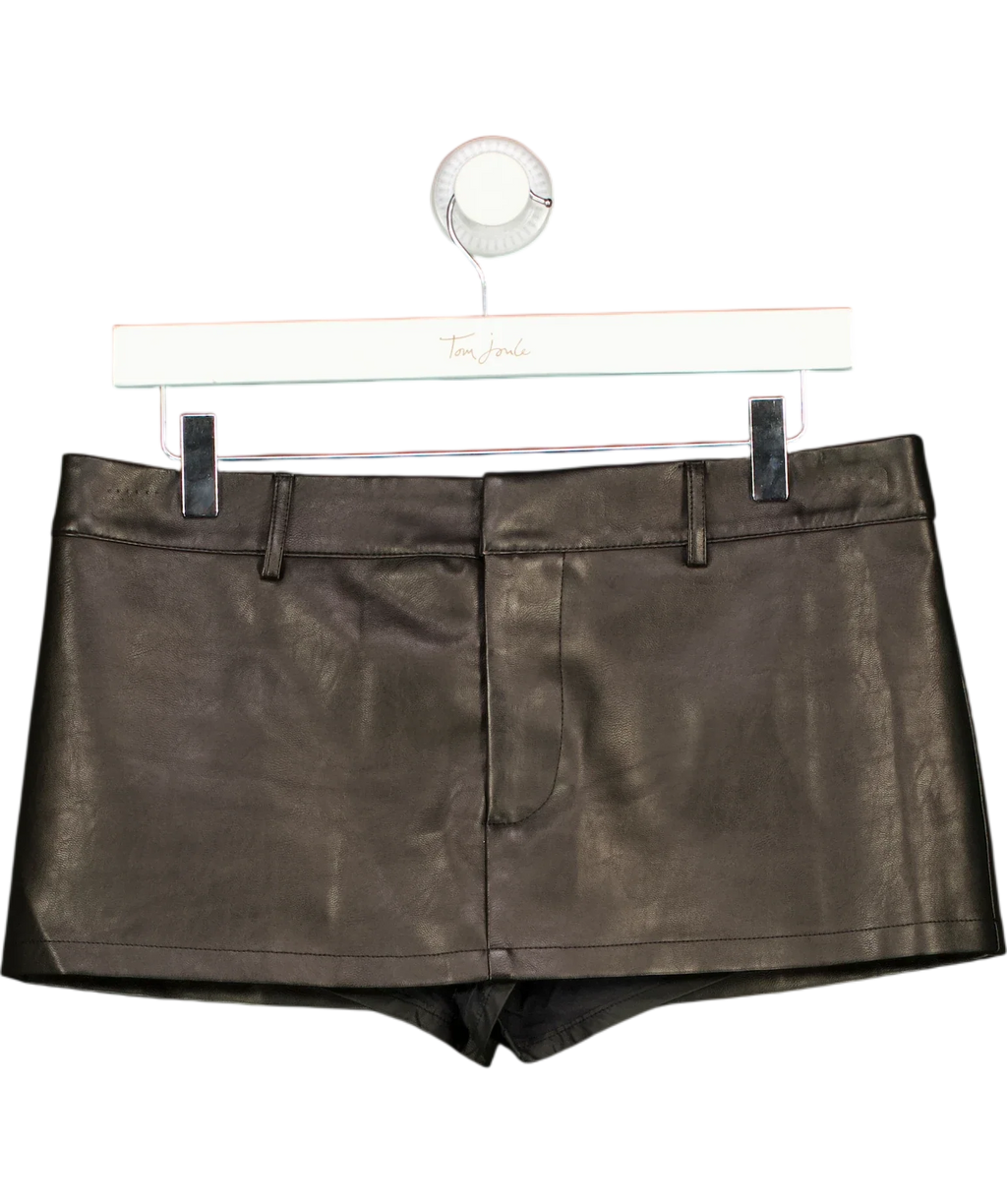 Lioness Black Colour, size UK S — front