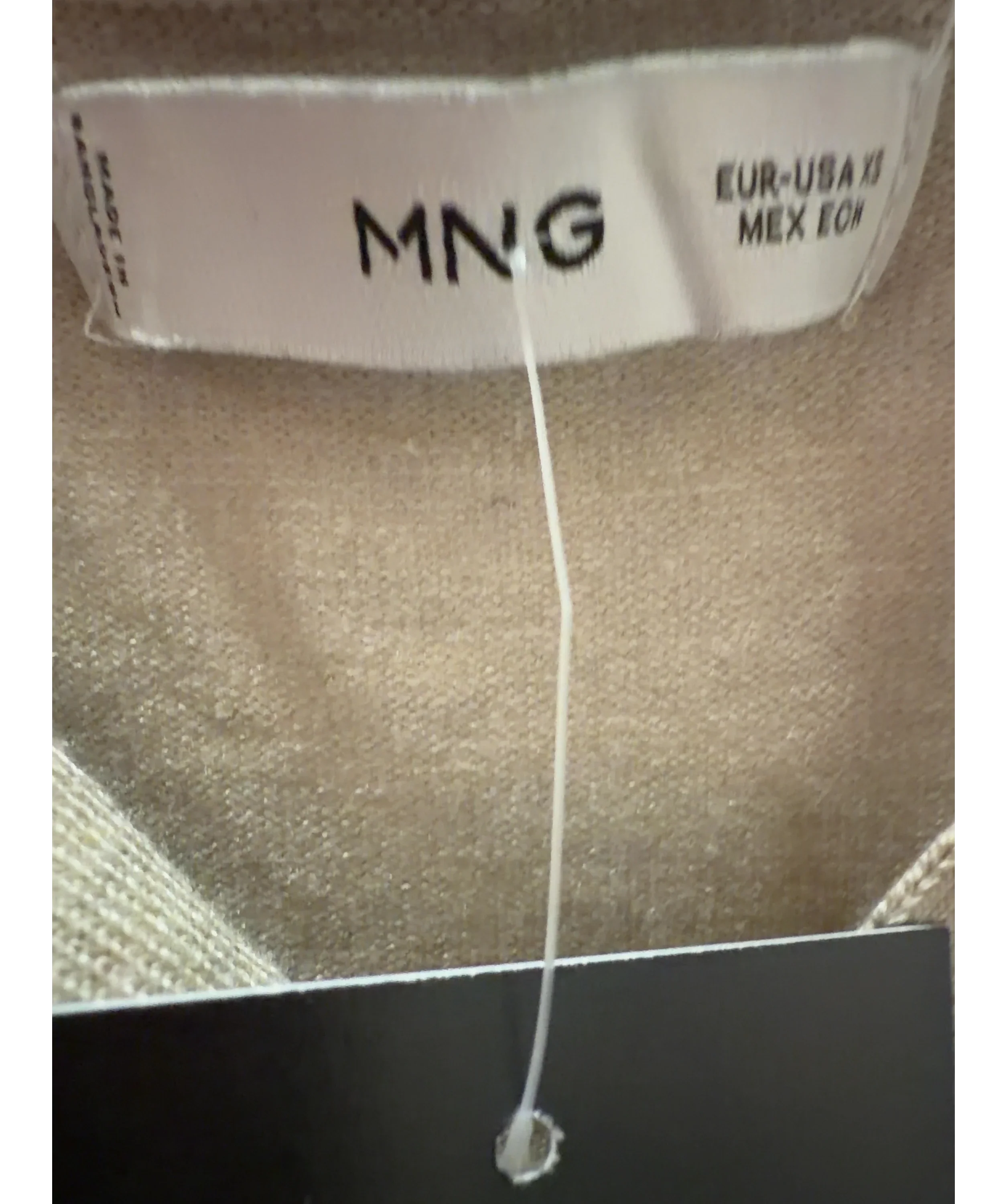 MNG Beige Oatmeal Knit Long Sleeved Polo Jumper, size UK XS — detail