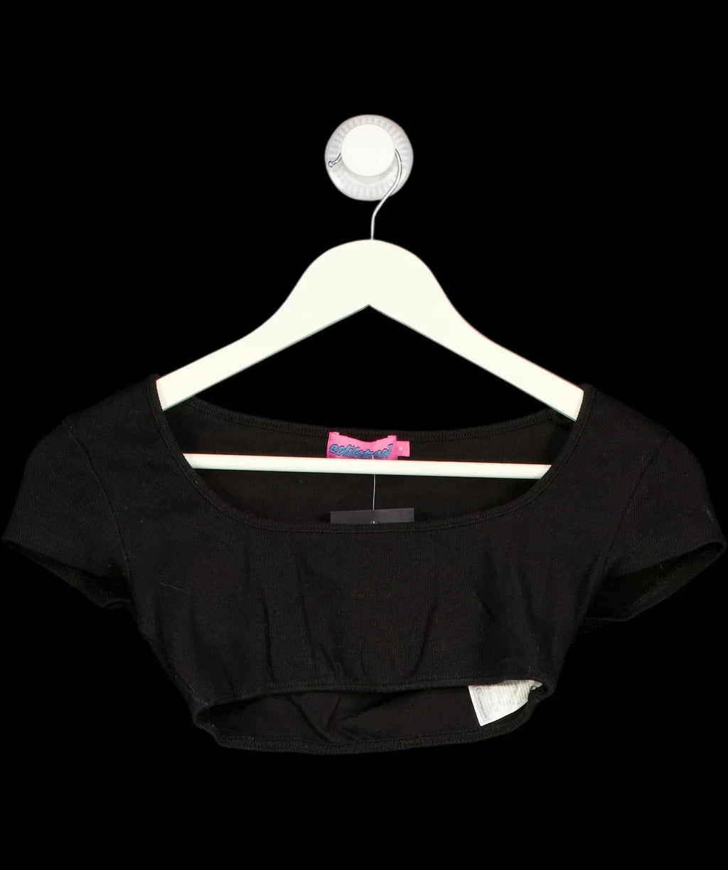 Edikted Black Black Basic Scoop Neck Cap Sleeve Crop Top, size UK S — label
