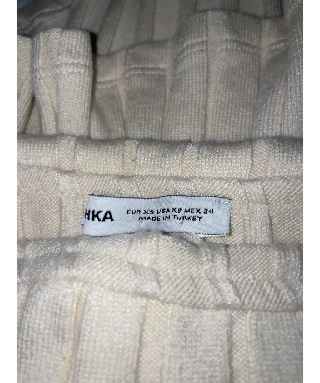 Bershka Cream Colour, size UK XS — care label