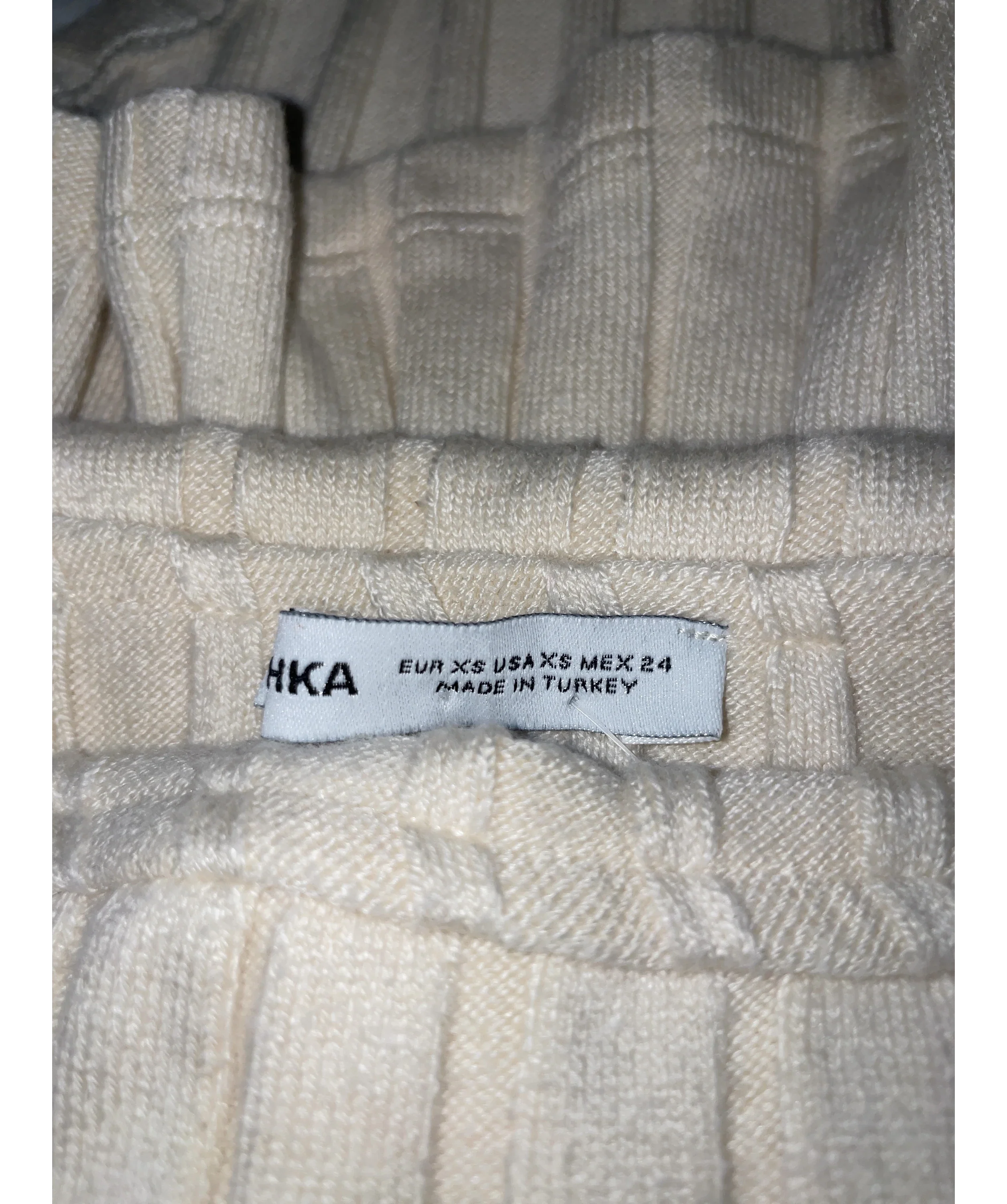 Bershka Cream Colour, size UK XS — care label