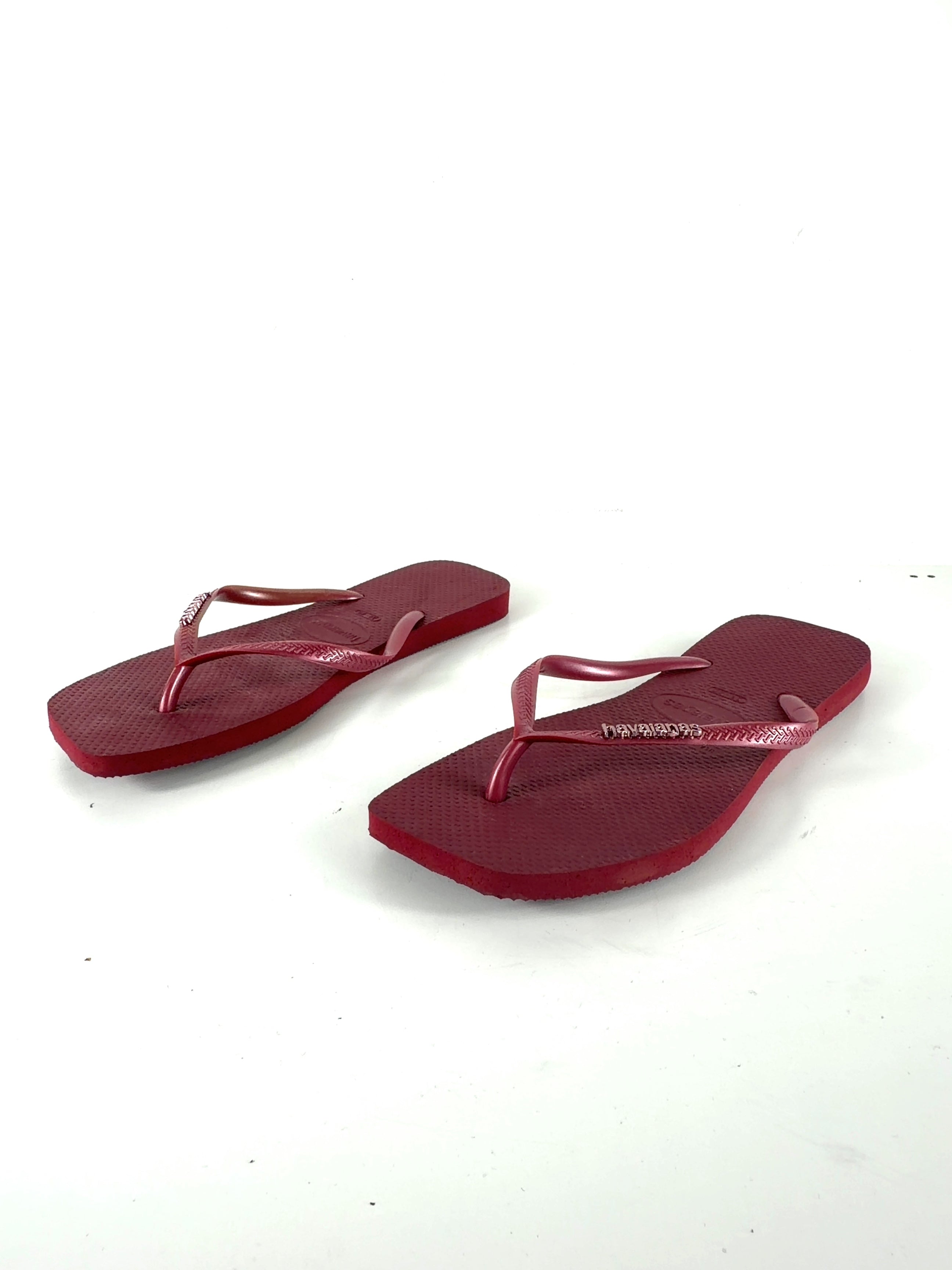 Havaianas burgundy Slim Logo Metallic, size UK 6 EU 39 👠 — label