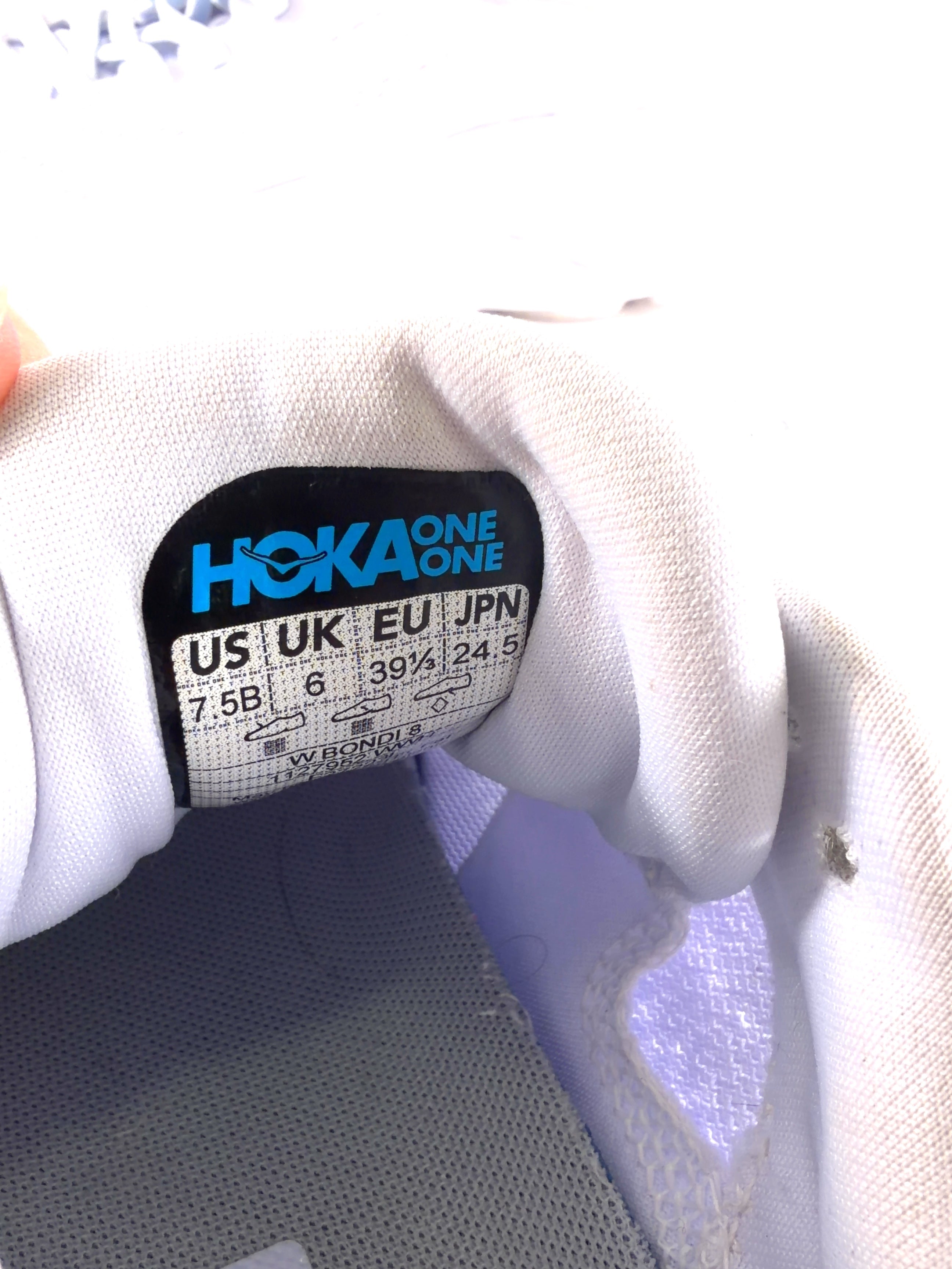 Hoka One One White Women's Bondi 8, size UK 6 — fabric detail