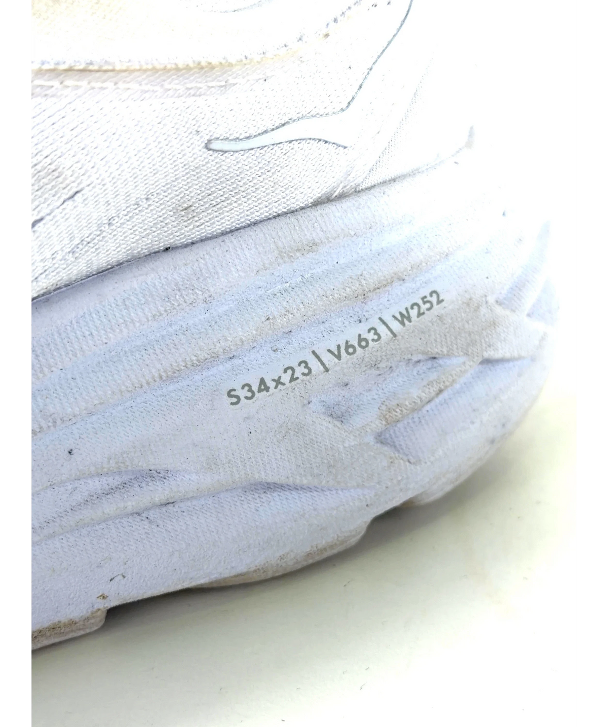 Hoka One One Womens Bondi 8 Sneakers White UK 6 — Materials