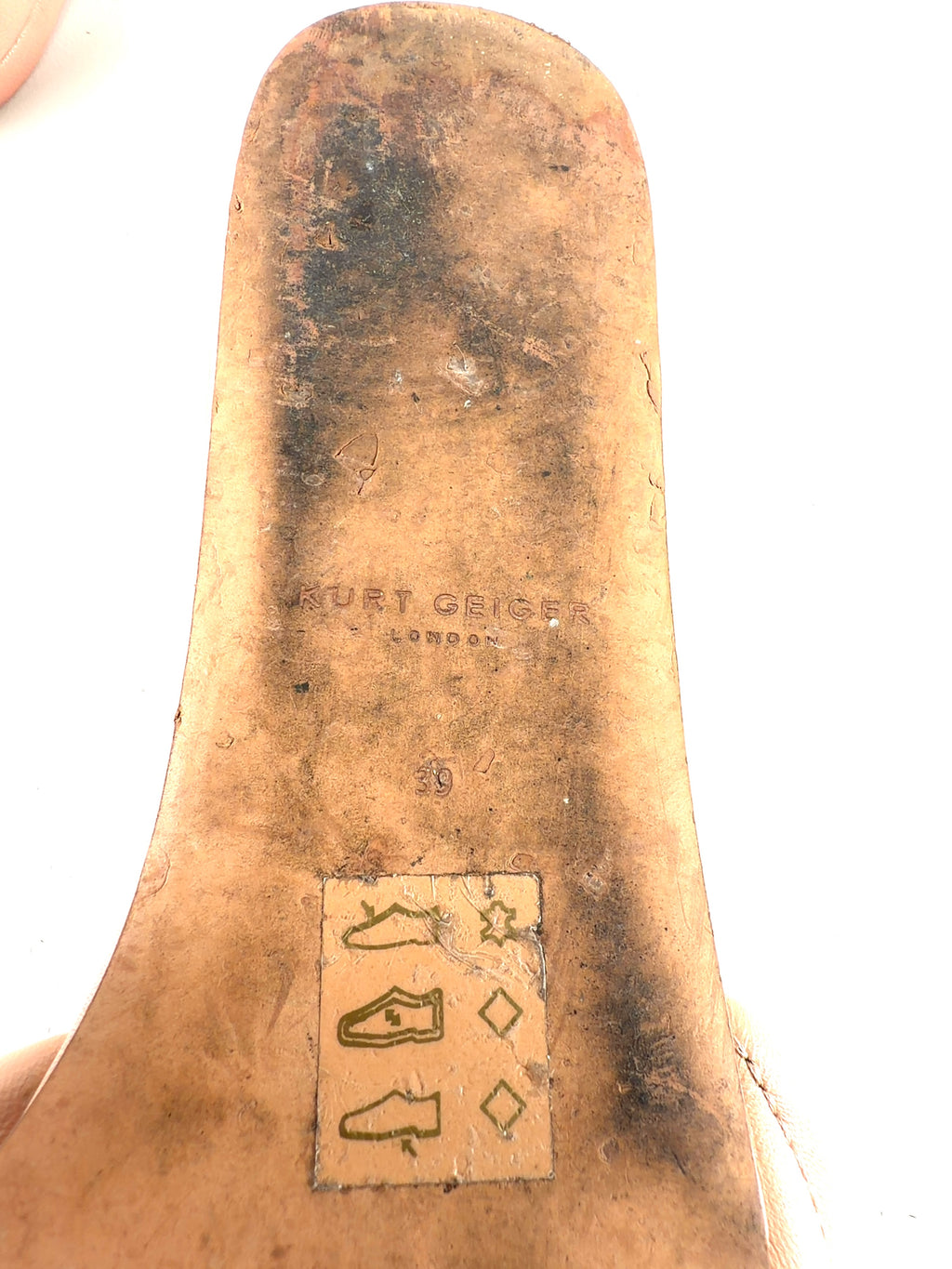 Kurt Geiger nude Kensington Flat Sandal, size UK 6 EU 39 👠 — fabric detail