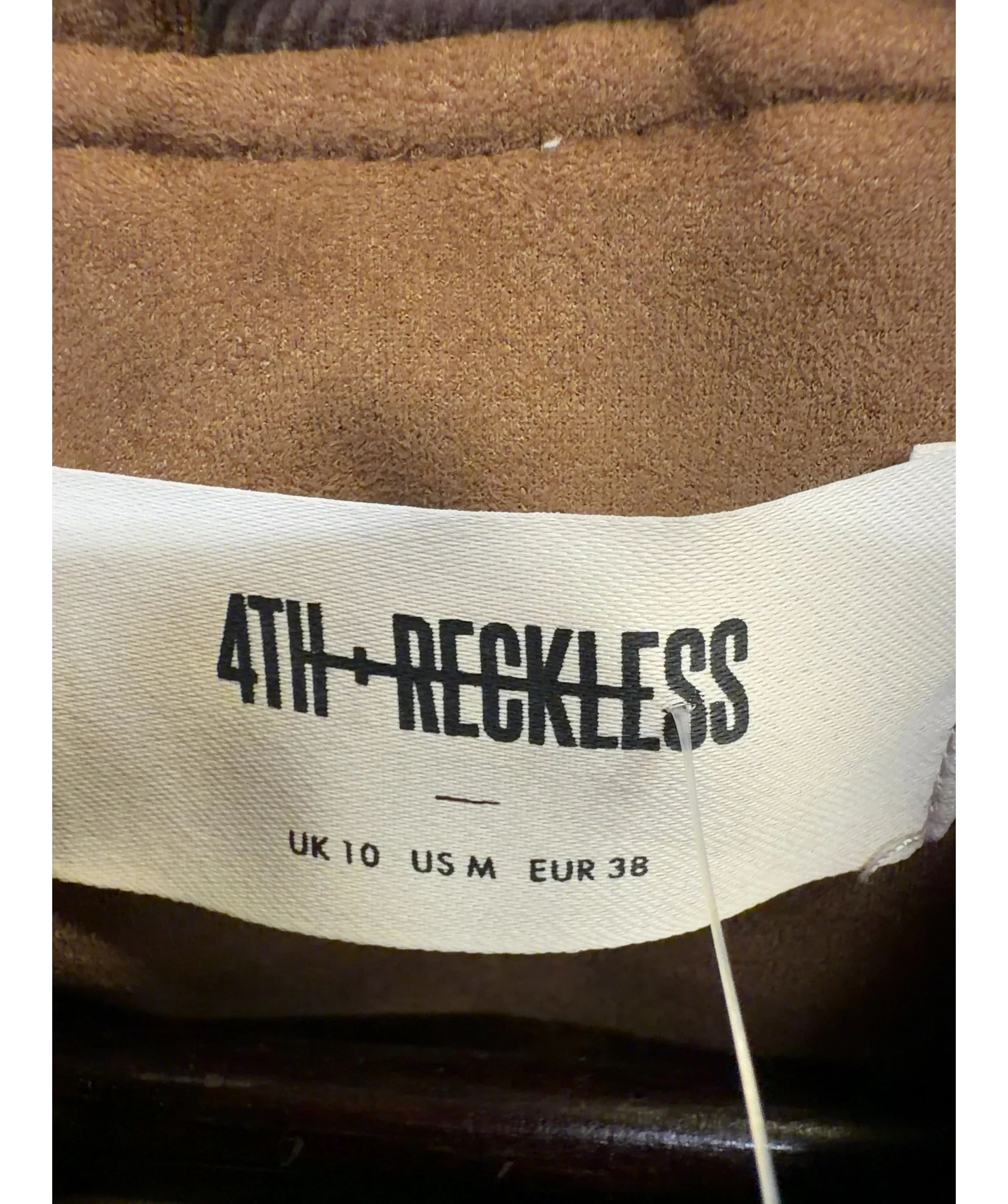 4th & Reckless Brown Shae Brown Faux Suede Contrast Collar Barn Jacket, size UK 10 — detail