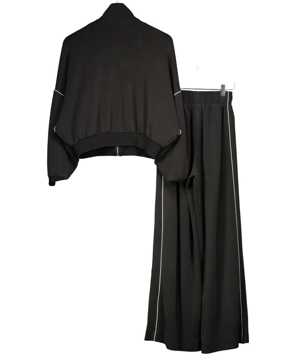 Oysho Black Colour, size UK S — back