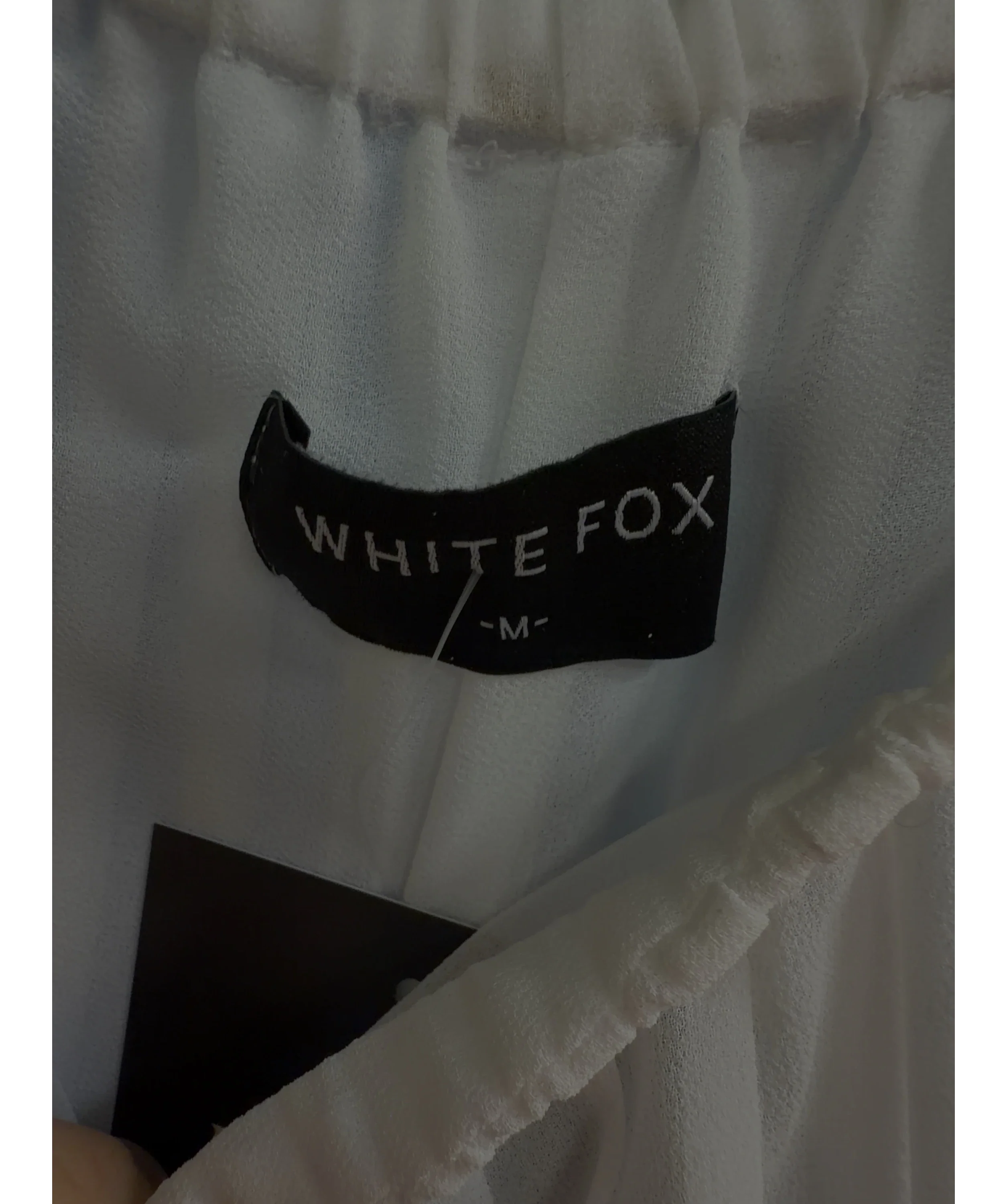 WHITE FOX White Colour, size UK M — detail