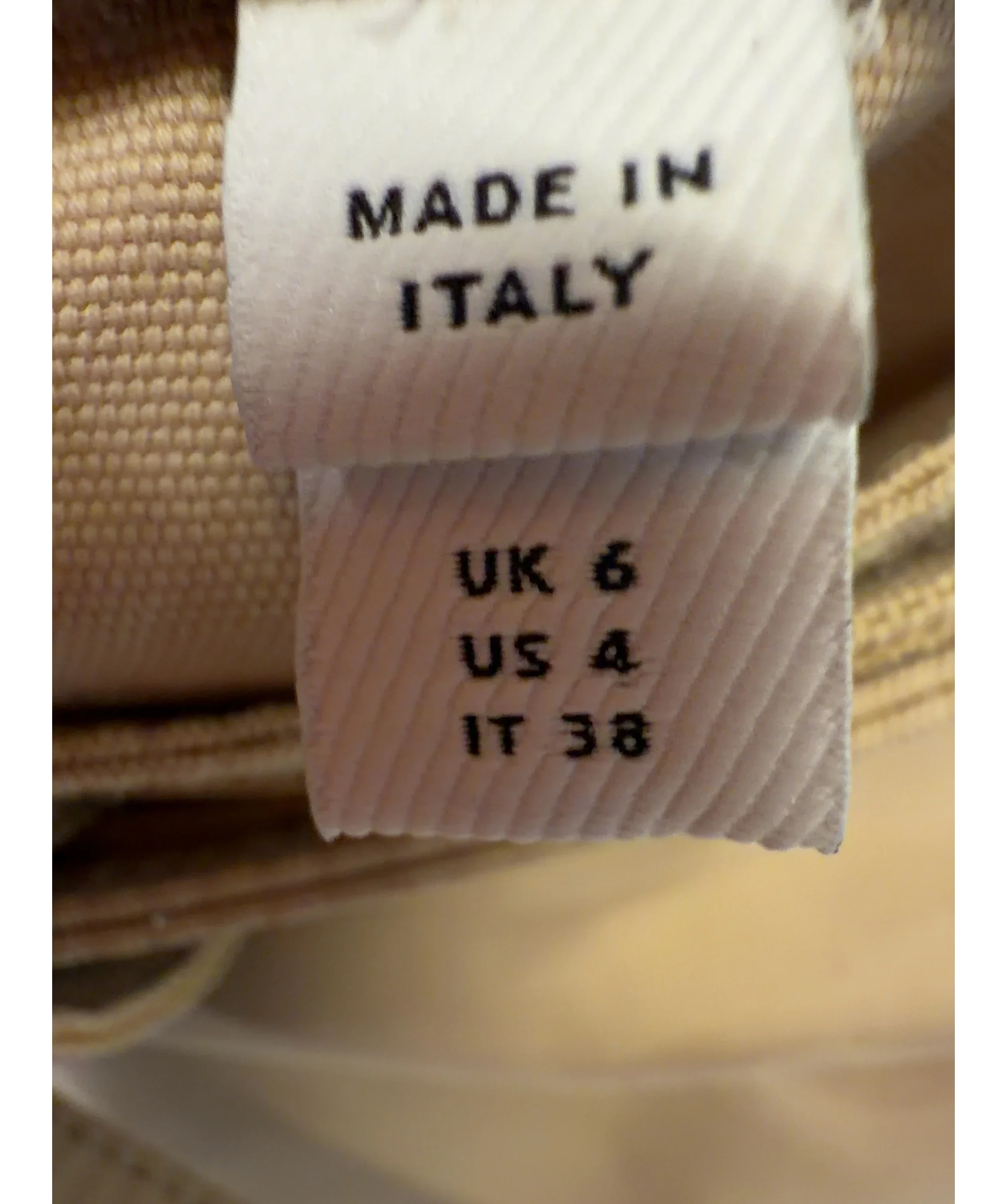 Burberry Beige CAMILA, size UK 6 — care label