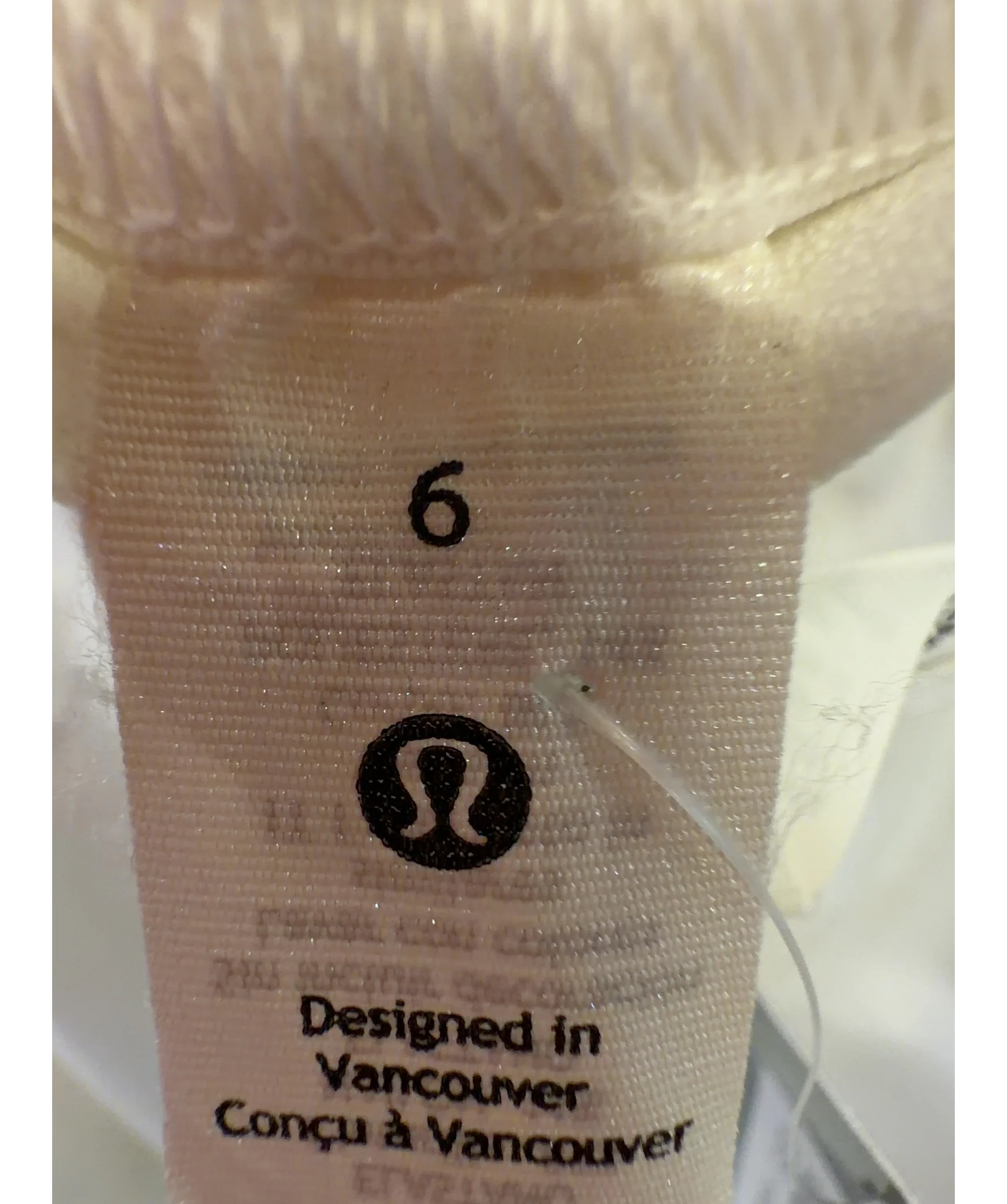 Lululemon White Colour, size UK 10 — care label