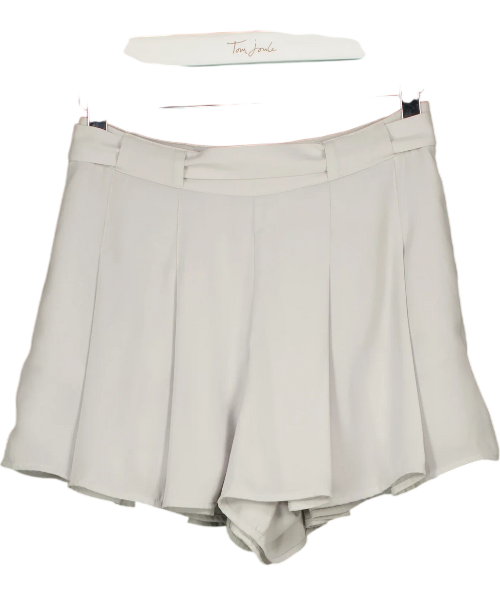 Sunday best Grey pleated shorts, size UK 6 — front