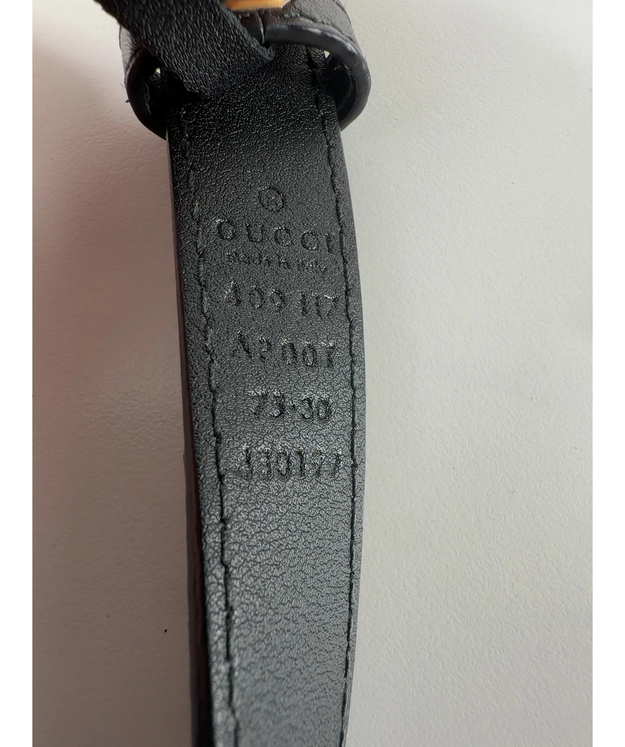 Gucci Black GG Marmont thin belt, size UK S — detail